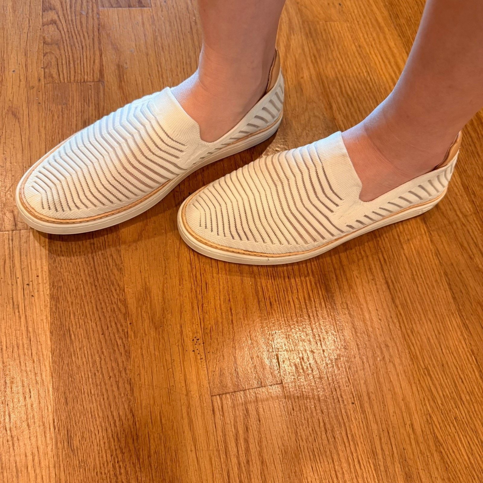Ugg Womens UGG Sammy Breeze Slip-On Shoes Sand Size 8 Size US 8 / IT 38 - 2 Thumbnail