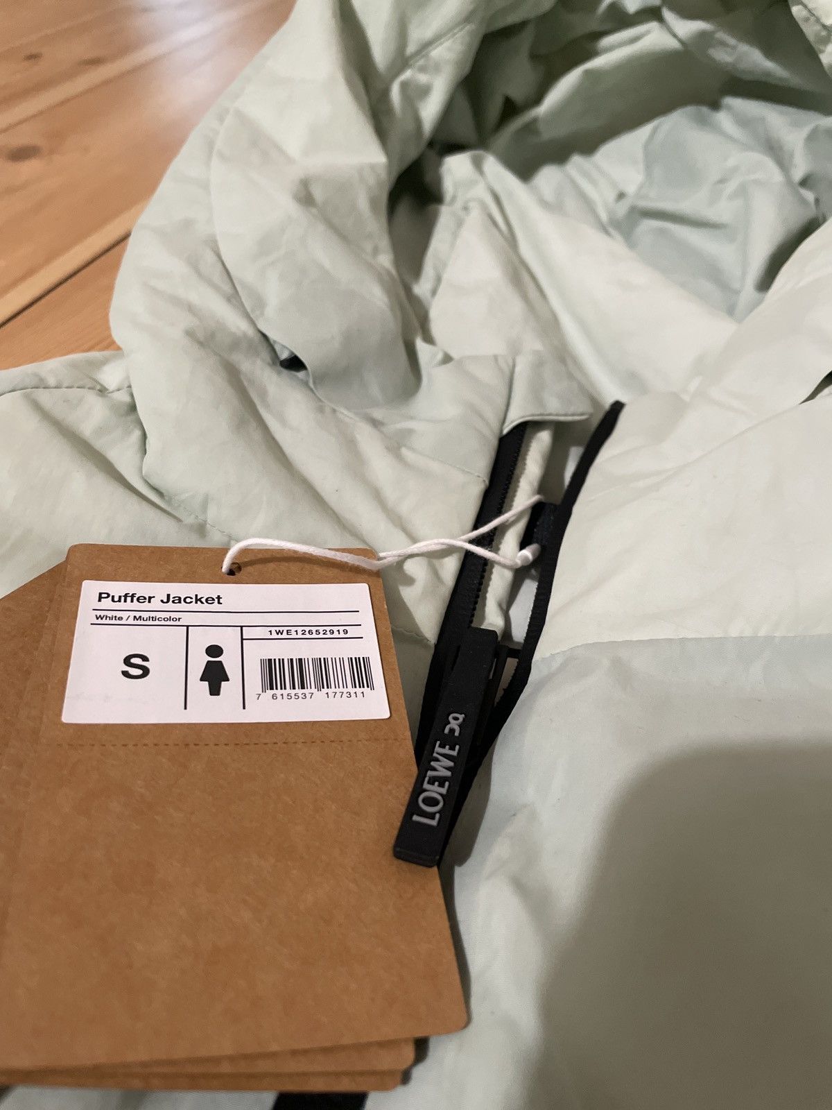 Loewe × On On x Loewe Puffer Jacket Size S / US 4 / IT 40 - 10 Thumbnail