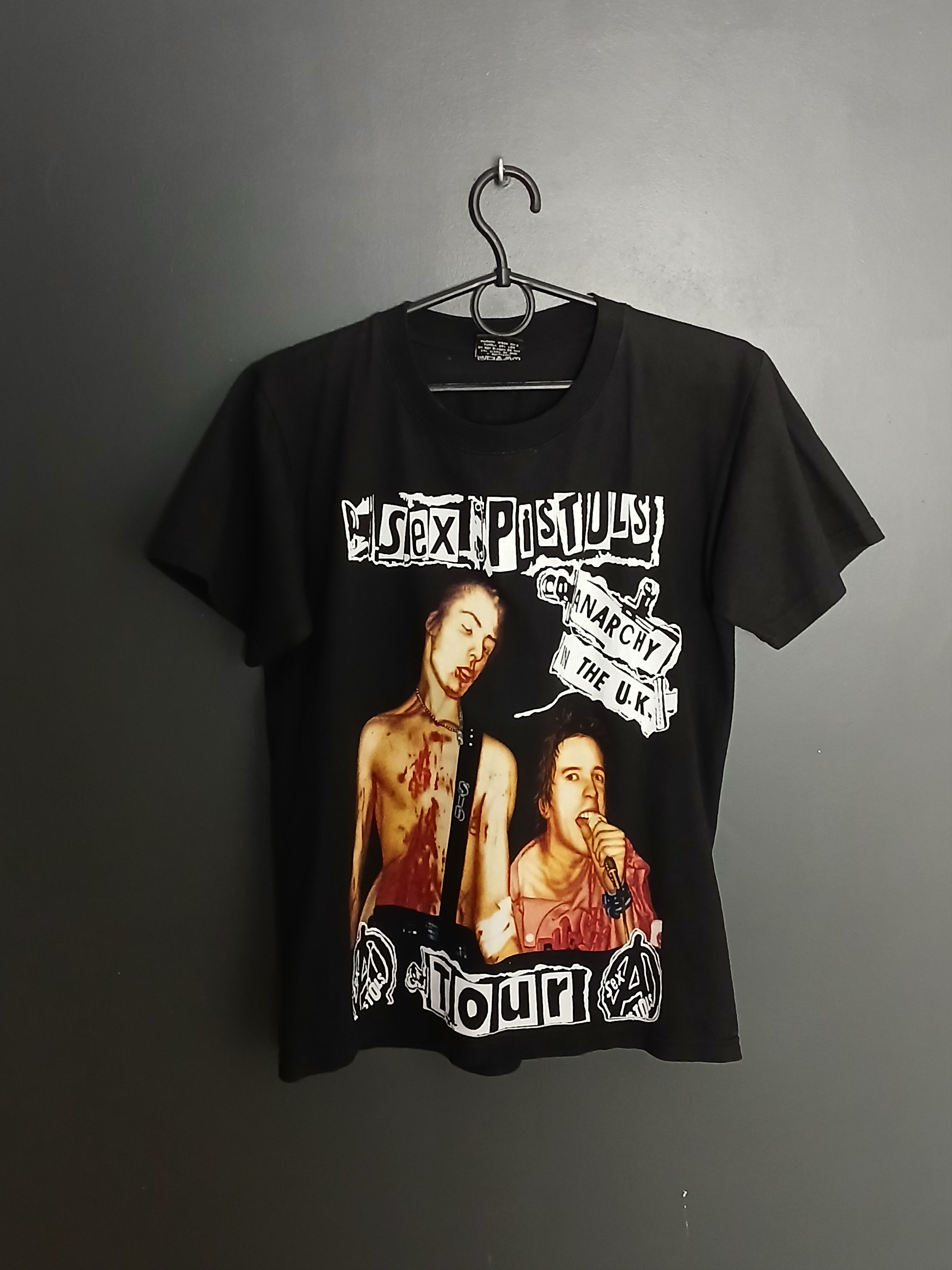Band Tees Sex Pistols Anarchy In The UK Tour T-Shirt Size US S / EU 44-46 / 1 - 1 Thumbnail