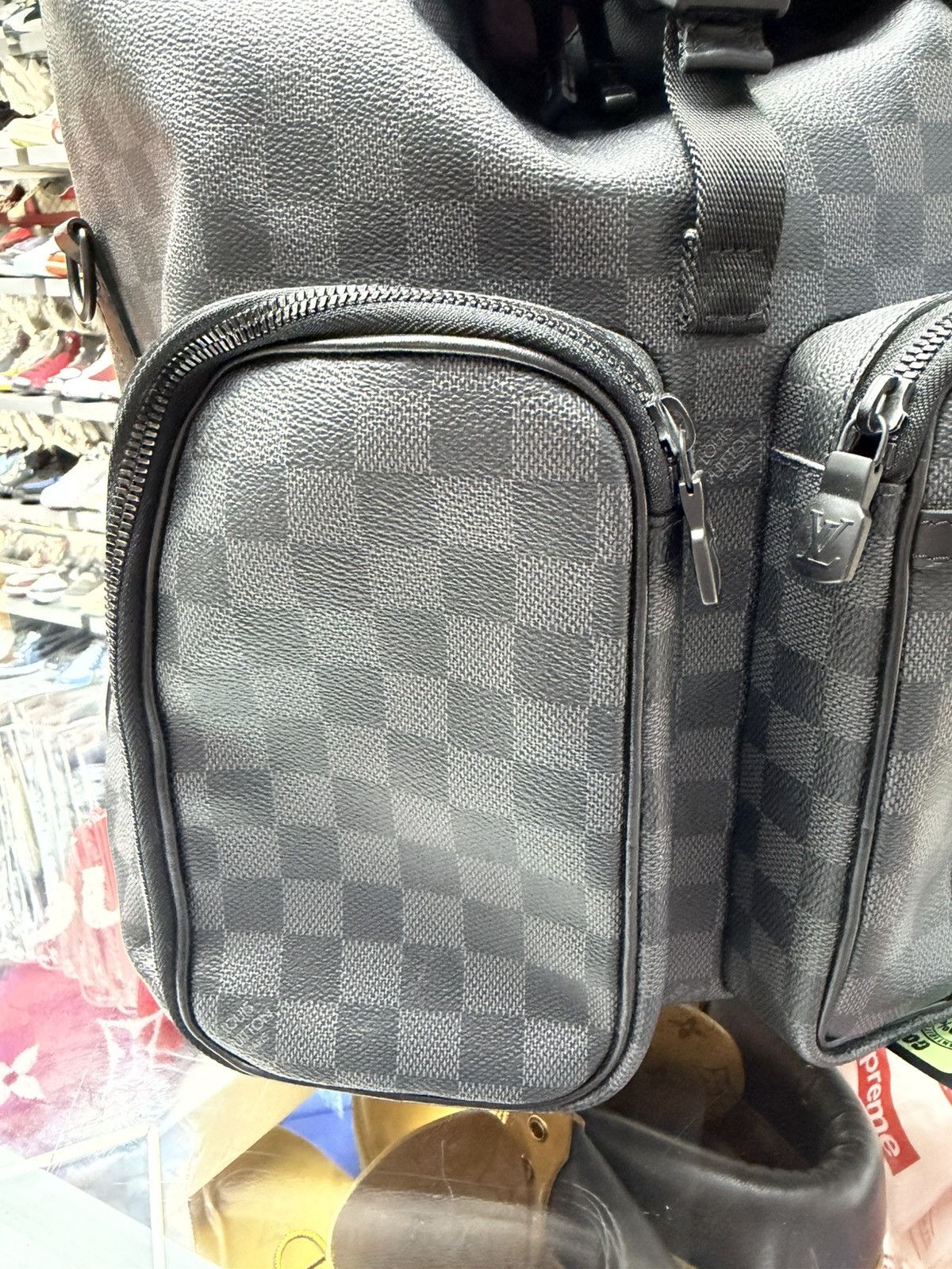 Louis Vuitton Louis Vuitton Damier Utility Backpack Size ONE SIZE - 6 Thumbnail