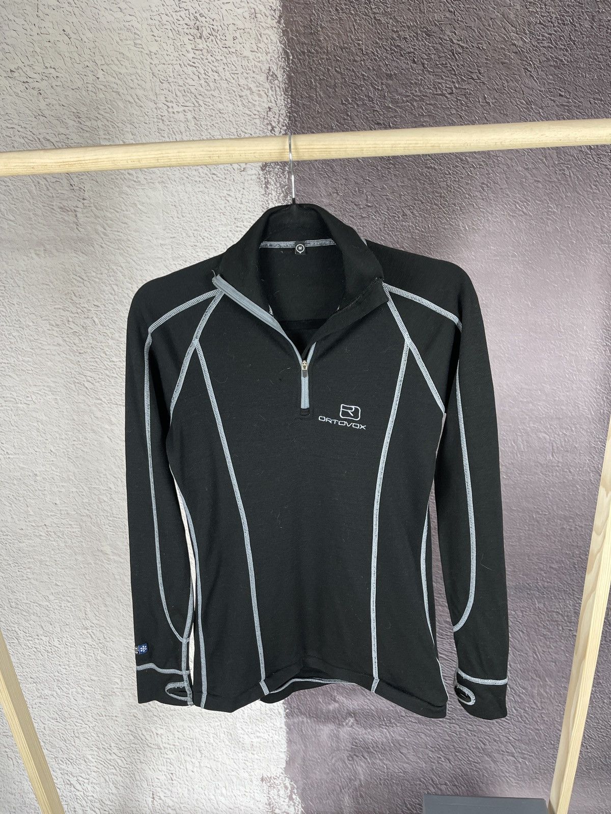 ORTOVOX Ortovox merino wool long sleeve outdoor tee shirt hiking Size M / US 6-8 / IT 42-44 - 1 Thumbnail