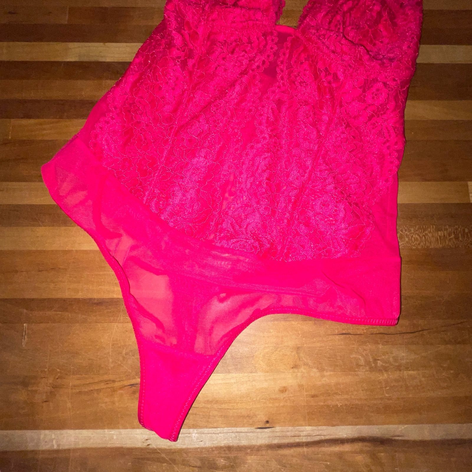NO ID Wacoal Women's Ciao Bella Lace Teddy - Persian Red - Size S Size S / US 4 / IT 40 - 7 Thumbnail