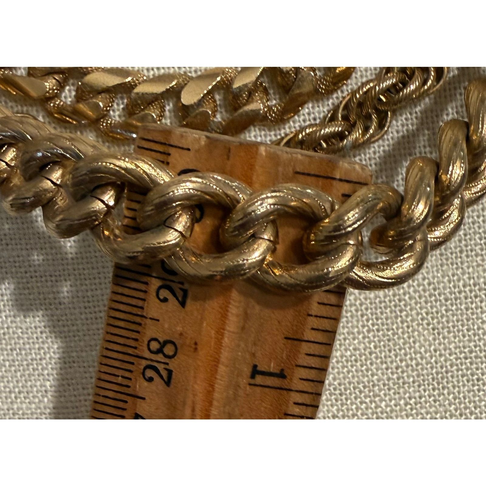 Monet Vintage Monet Chunky Runway Chain 20” Gold Tone Size ONE SIZE - 8 Thumbnail