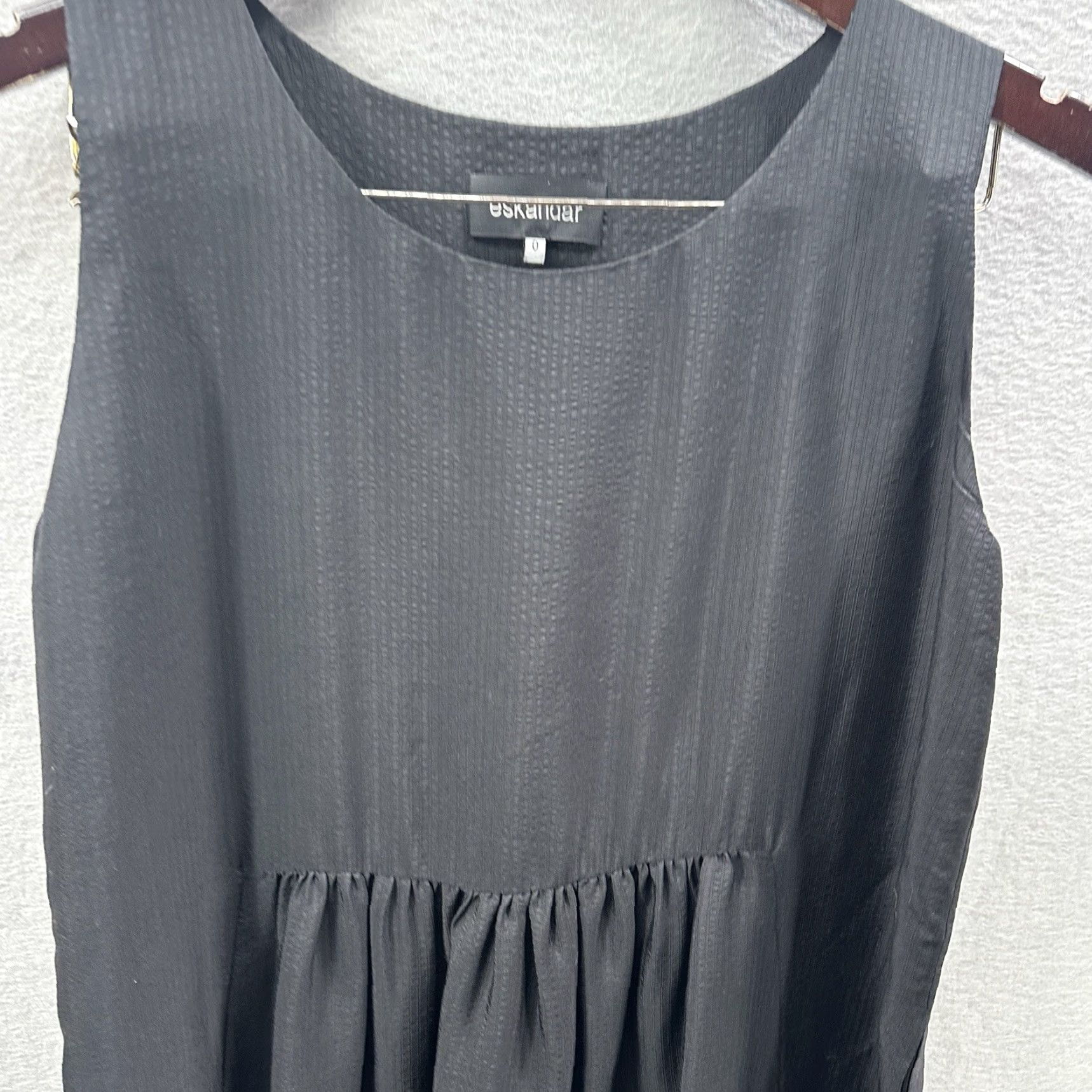 eskandar VINTAGE Eskandar Silk Dress Women Midi Sleeveless Black Lightweght Pockets Bohemian Art 2020s Womens Size S / US 4 / IT 40 - 4 Thumbnail