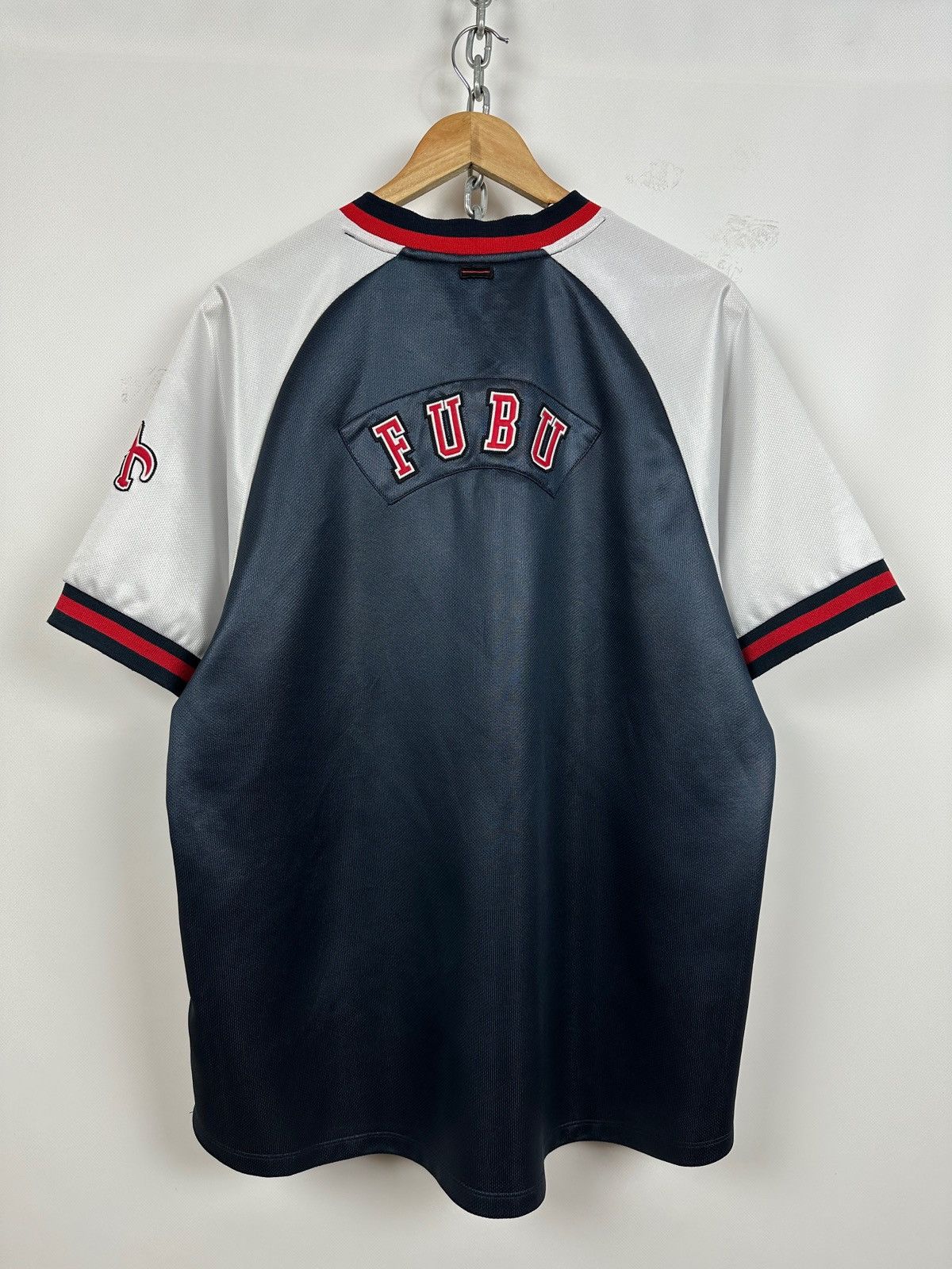 Fubu Vintage Fubu Atlanta City Series Rap Hip-Hop Jersey T-Shirt Size US L / EU 52-54 / 3 - 2 Thumbnail