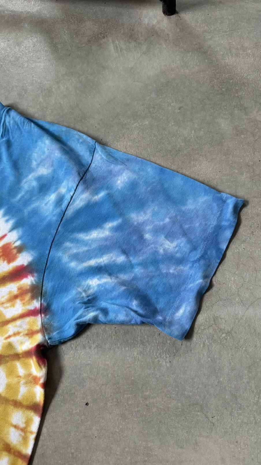 Vintage VINTAGE MUNSINGWEAR MADE IN USA TYE DYE PEACE TEE Size US M / EU 48-50 / 2 - 3 Thumbnail
