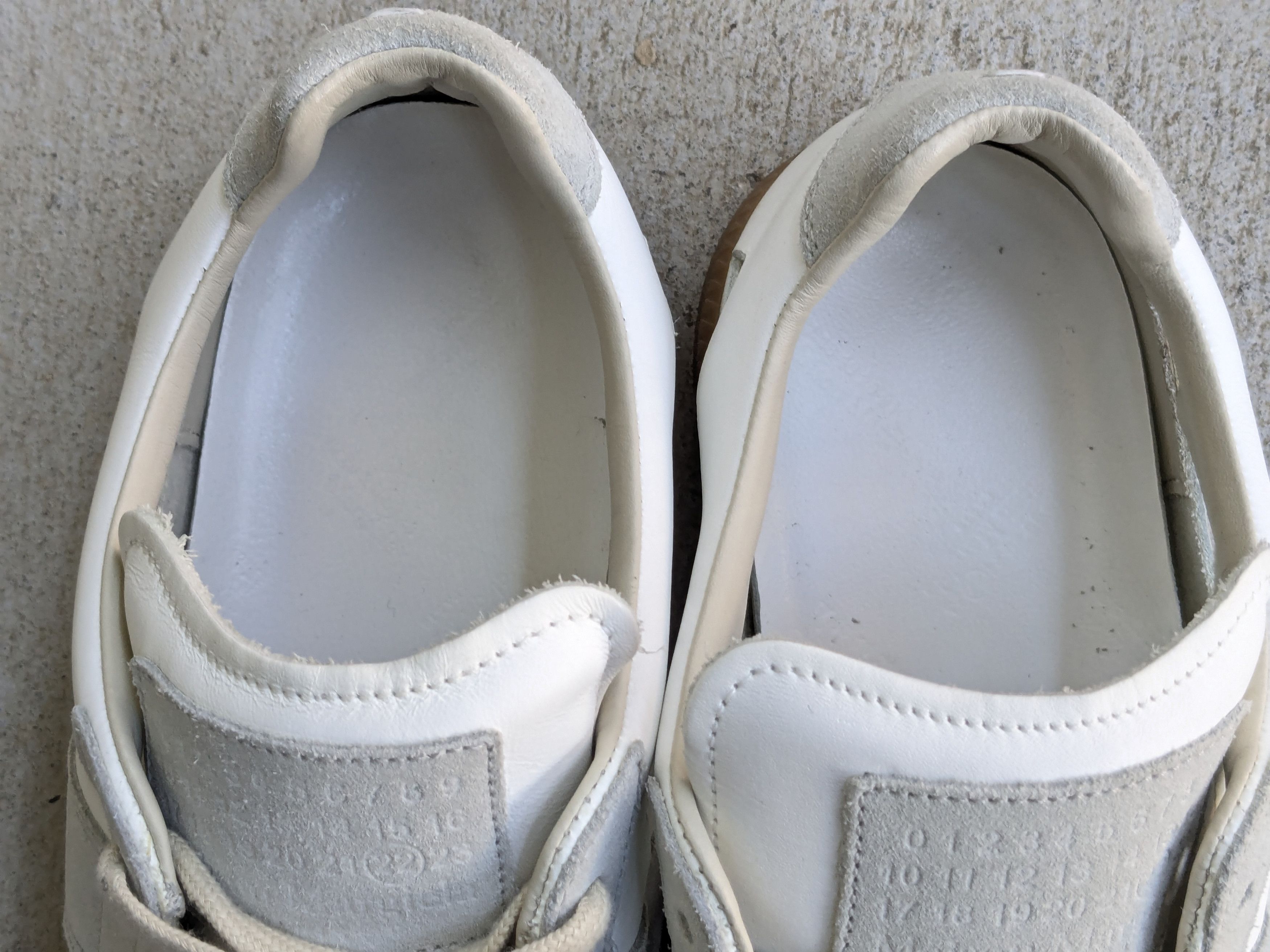 Maison Margiela Maison Margiela GAT White Gray 9 42 Leather Suede Low Tops Size US 9 / EU 42 - 7 Thumbnail