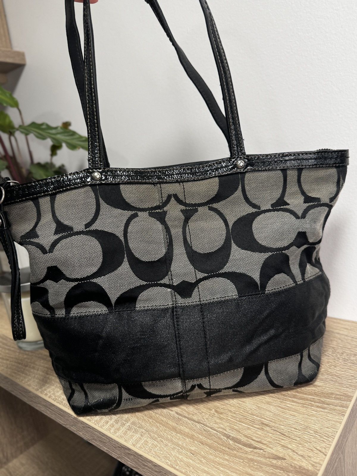 Coach COACH BLACK & GRAY SIGNATURE Size ONE SIZE - 2 Thumbnail