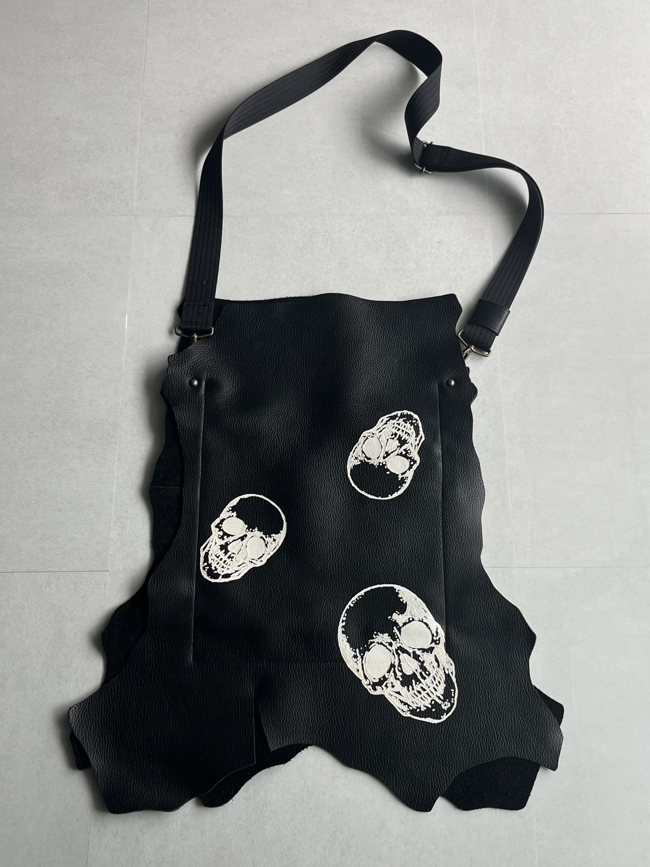Beauty Beast 90s beauty:beast messenger bag | Grailed