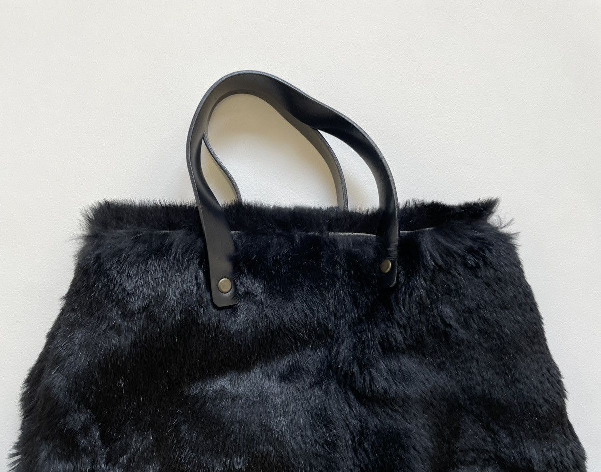 Prada A/W 2000 Black Sheep Fur Hand Bag Size ONE SIZE - 5 Thumbnail