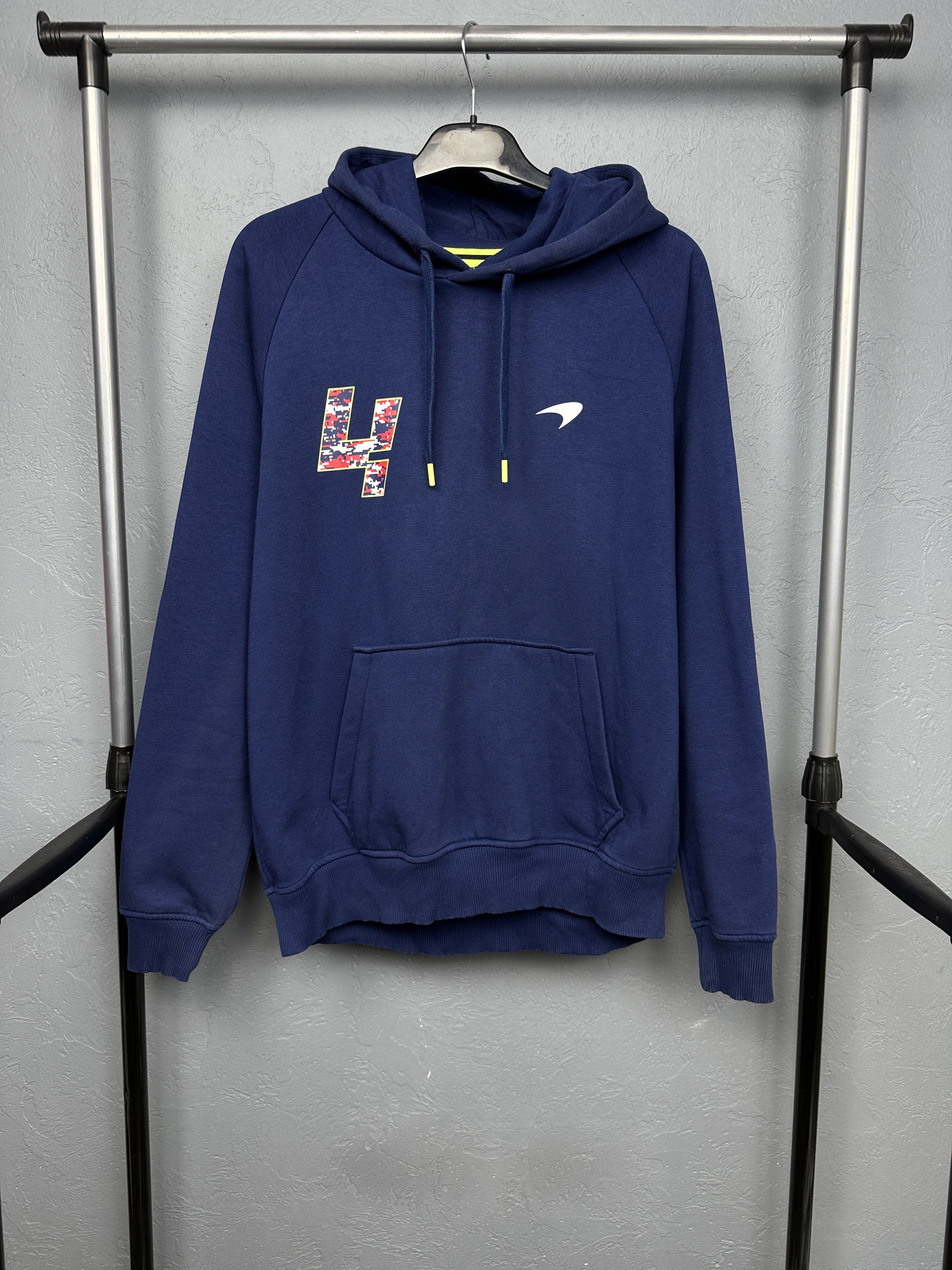 Other Mclaren Racing Team Mens Hoodie Size US M / EU 48-50 / 2 - 1 Thumbnail