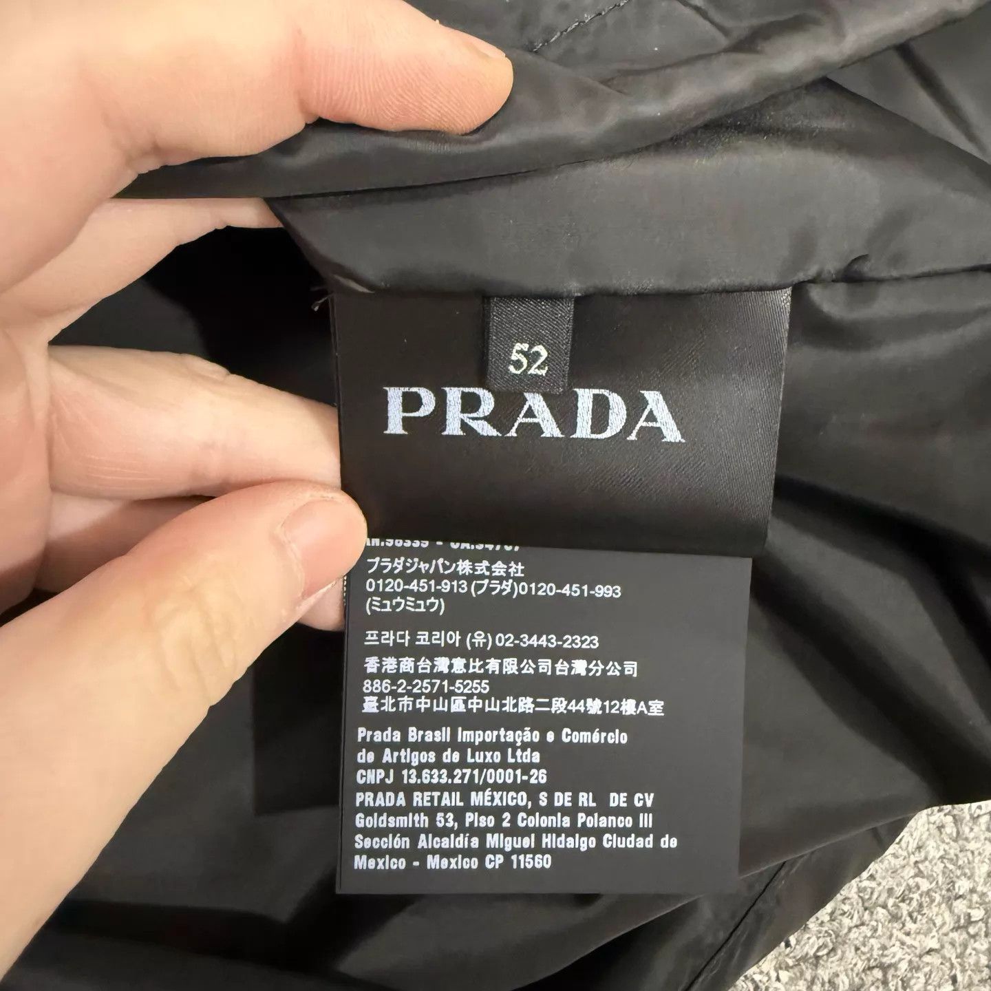Prada Prada 26 New Black Triangle Logo Nylon Jacket 52 Unused Tags Size US L / EU 52-54 / 3 - 4 Thumbnail