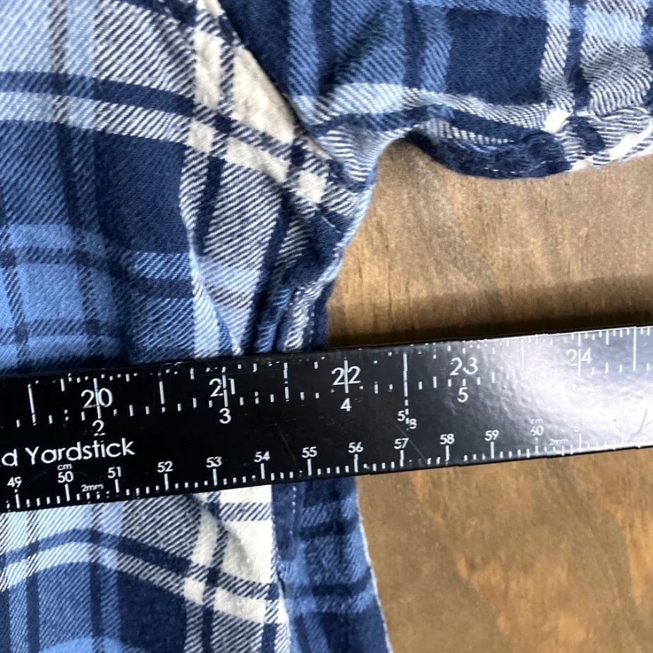 Uniqlo Uniqlo Mens Shirt Blue White Plaid Collared Button-Down Long Sleeve XL Casual Workwear Preppy Size US XL / EU 56 / 4 - 7 Thumbnail