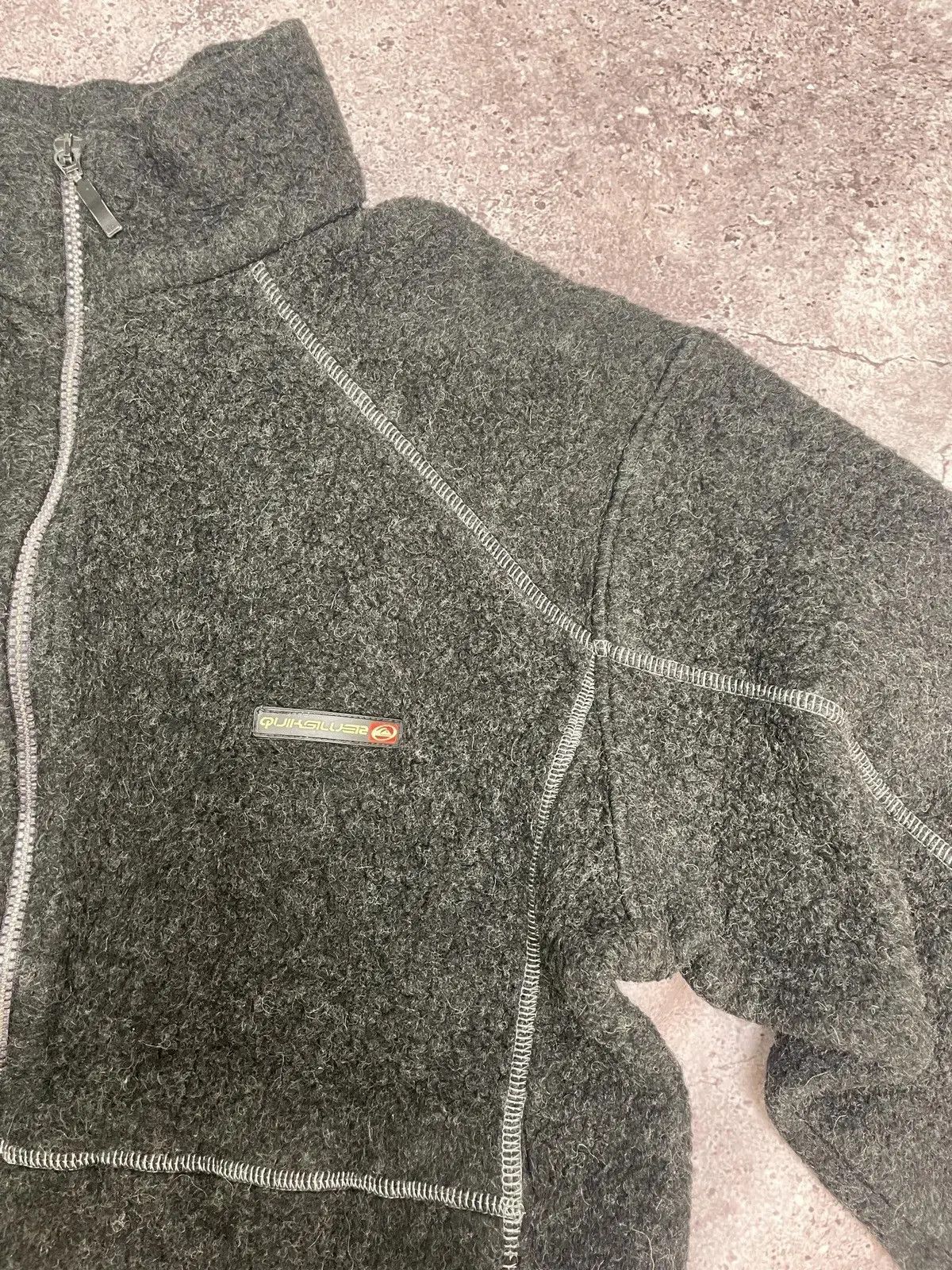 Quiksilver Vintage Quiksilver Full Zip Fleece Jacket Size M Surf Style Size US M / EU 48-50 / 2 - 3 Thumbnail
