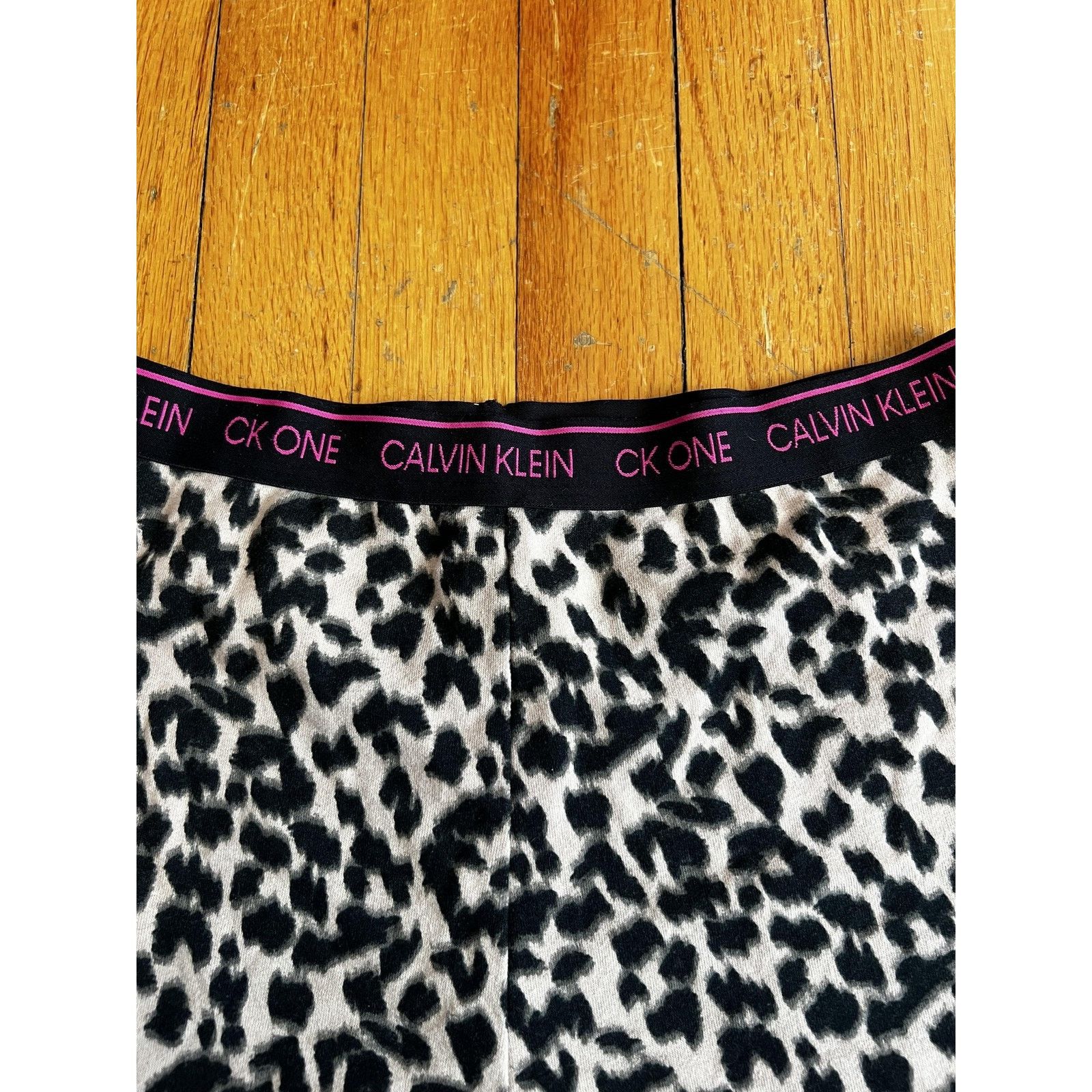 Calvin Klein Calvin Klein Panties Womens Small Black Leopard Print CK Size ONE SIZE - 2 Thumbnail