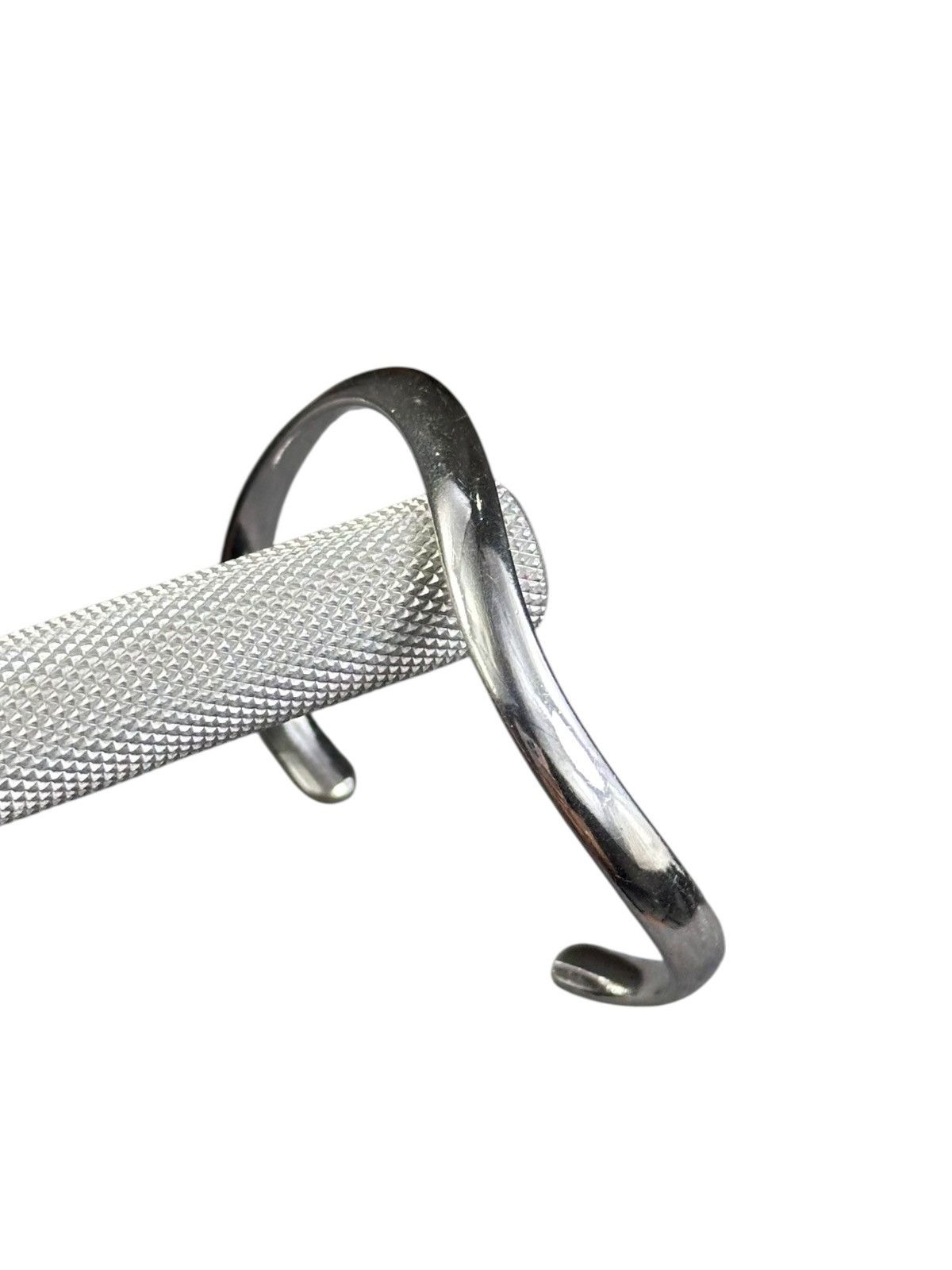 Japanese Brand 2000s JAPANESE MADE ASEMMETRICAL CURVE CUFF BRACELET Size ONE SIZE - 1 Thumbnail