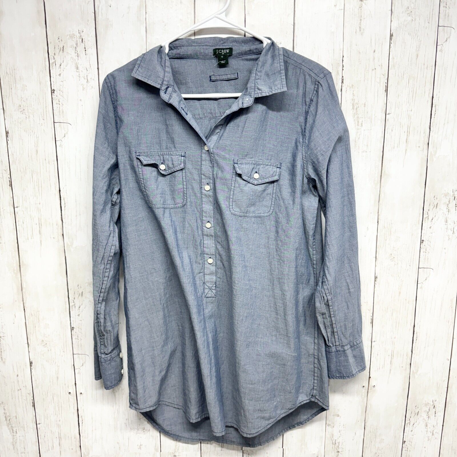 J.Crew J. Crew S Chambray Long Sleeves Light Denim Chambray Tunic Size S / US 4 / IT 40 - 1 Thumbnail