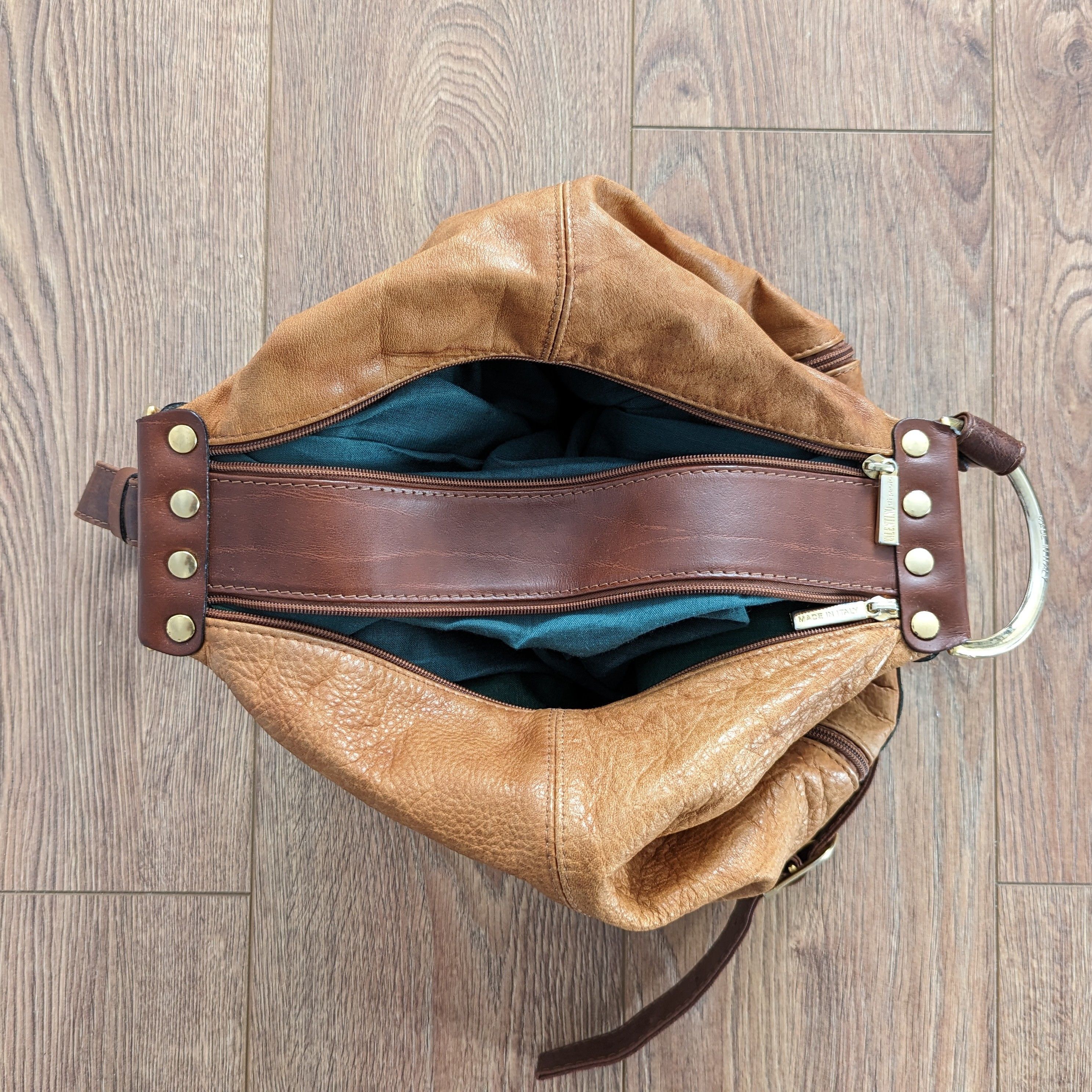 Other Vintage Valentino Di Paolo Leather Bucket Bag Made in Italy Size ONE SIZE - 17 Thumbnail