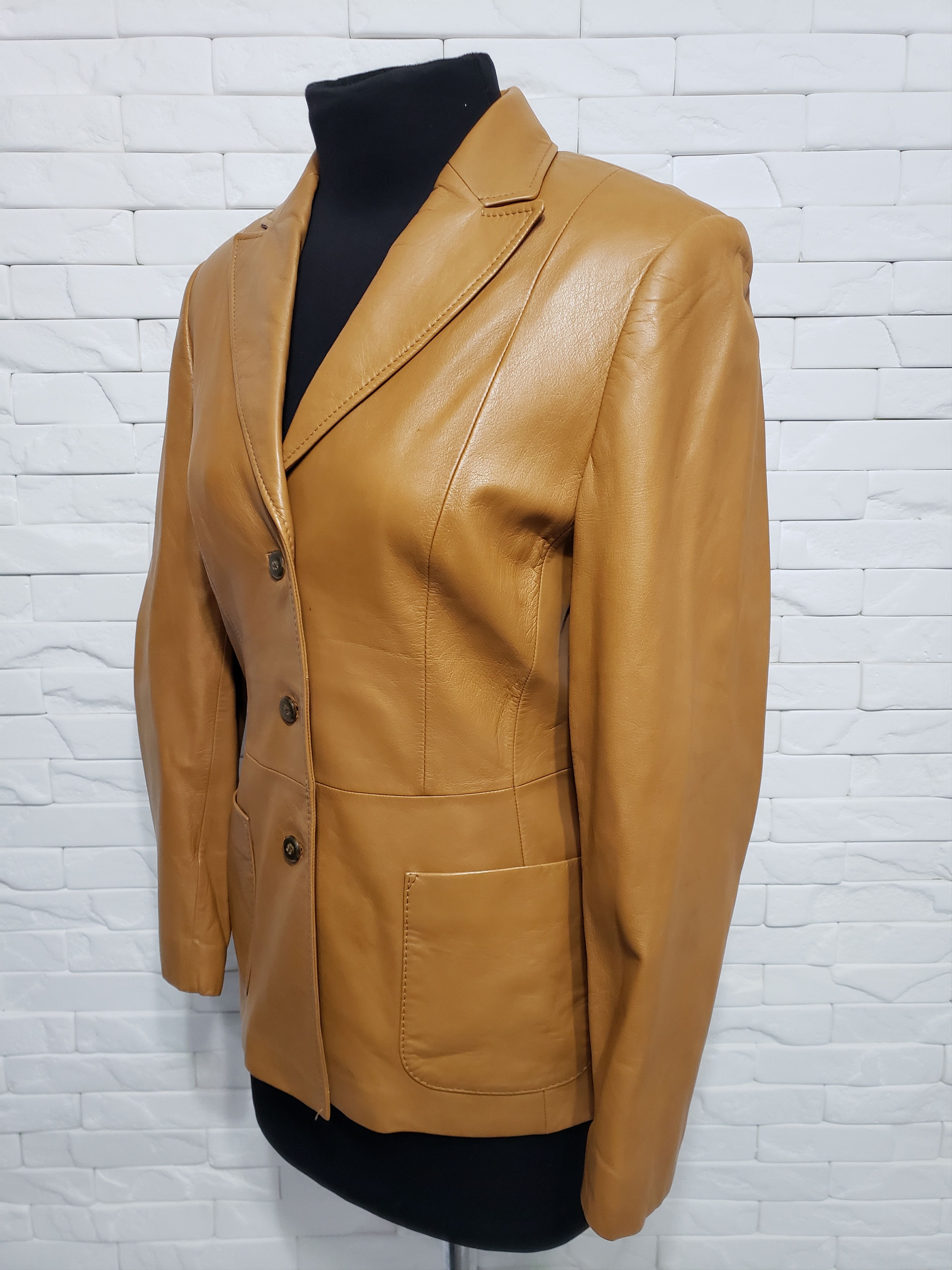 Genuine Leather Stylish brown leather jacket for women. Size M / US 6-8 / IT 42-44 - 3 Thumbnail