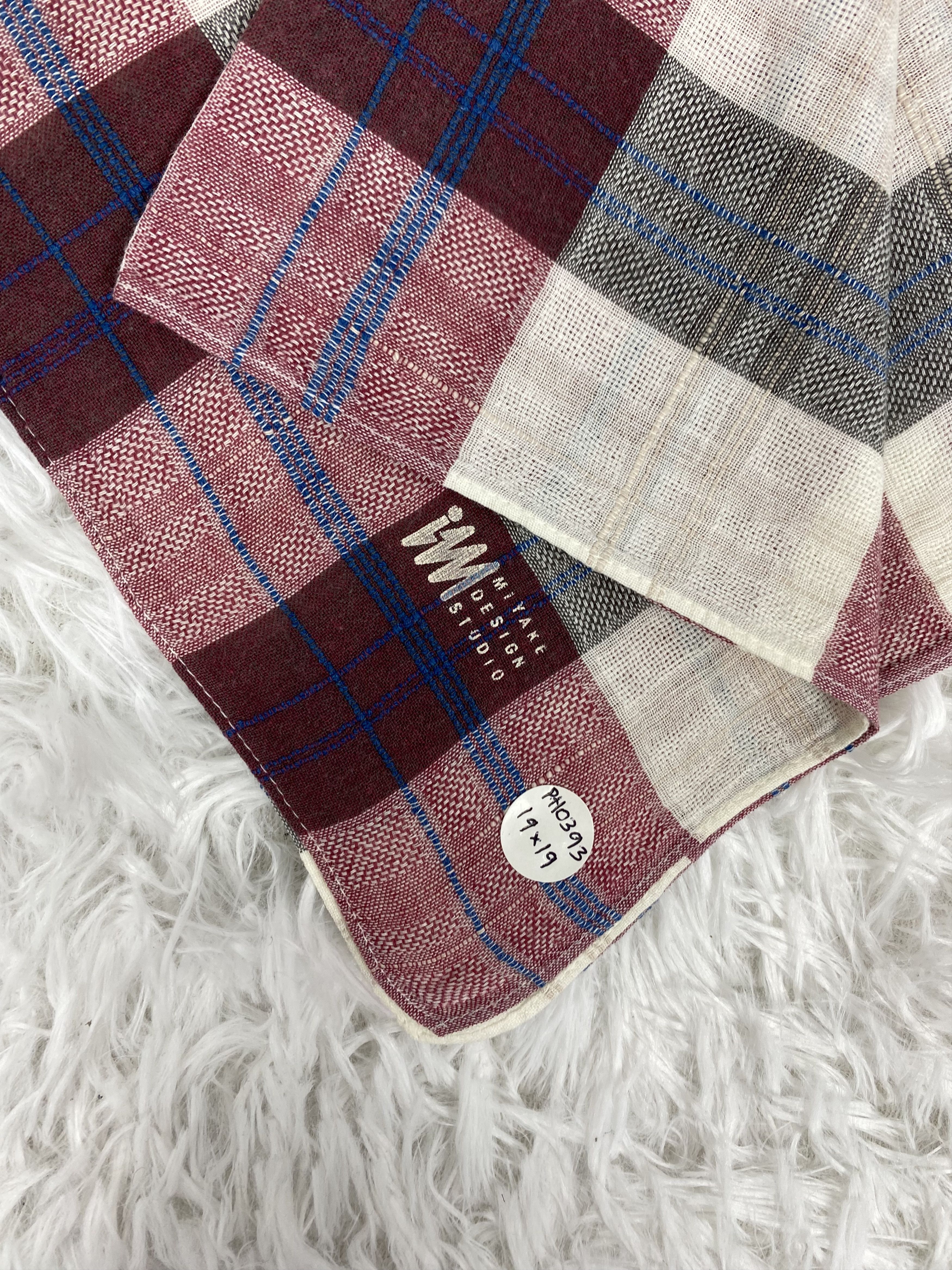 Issey Miyake Vintage Issey Miyake Handkerchief Neckerchief PH0393 Size ONE SIZE - 2 Thumbnail