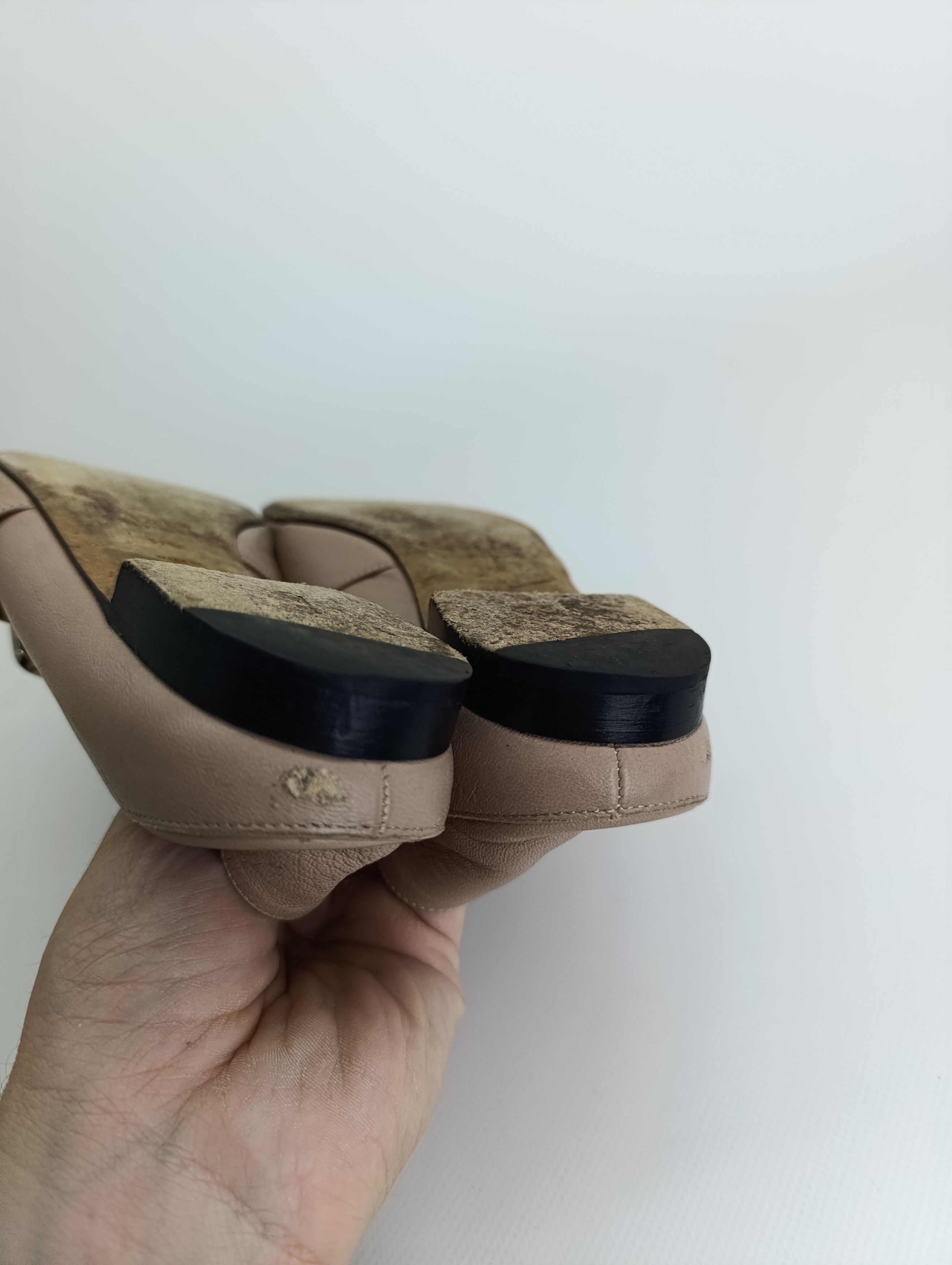 Bally BALLY JANELLE LEATHER LOAFERS MULES BEIGE Size US 7.5 / IT 37.5 - 12 Thumbnail