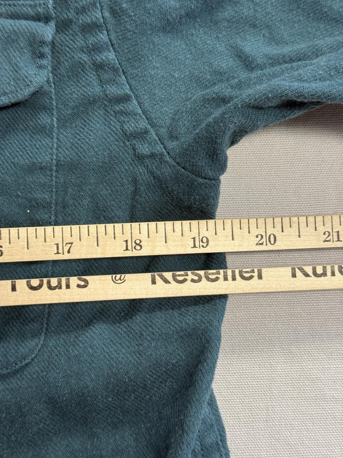 Disney VTG Disney Winnie the Pooh Button Up Timber Green - S Size US S / EU 44-46 / 1 - 5 Thumbnail