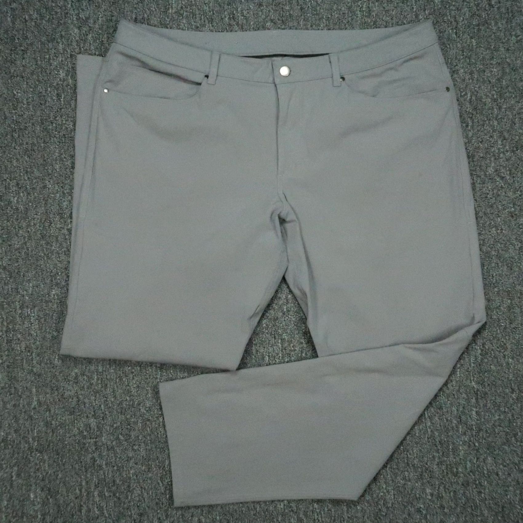 Lululemon Lululemon Pants Mens 40x33 ABC Classic Fit Gray 5 Pocket Warpstreme Trouser Shirt? Size US 40 / EU 56 - 2 Thumbnail