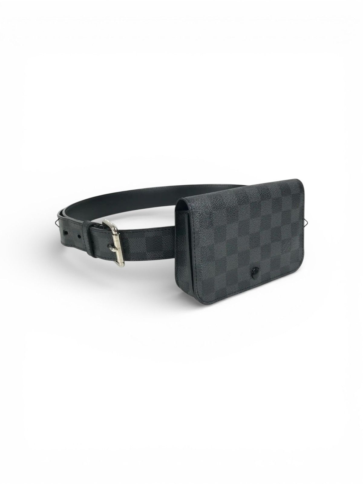Louis Vuitton Louis Vuitton Damier Belt Bag Waist Bag Size ONE SIZE - 1 Thumbnail