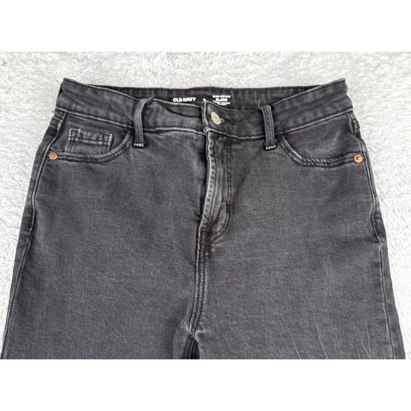 Old Navy Old Navy Jeans Womens 6 Black Denim Flare Extra High Rise Cotton Blend Zip 28x29 Size 28" / US 6 / IT 42 - 4 Thumbnail
