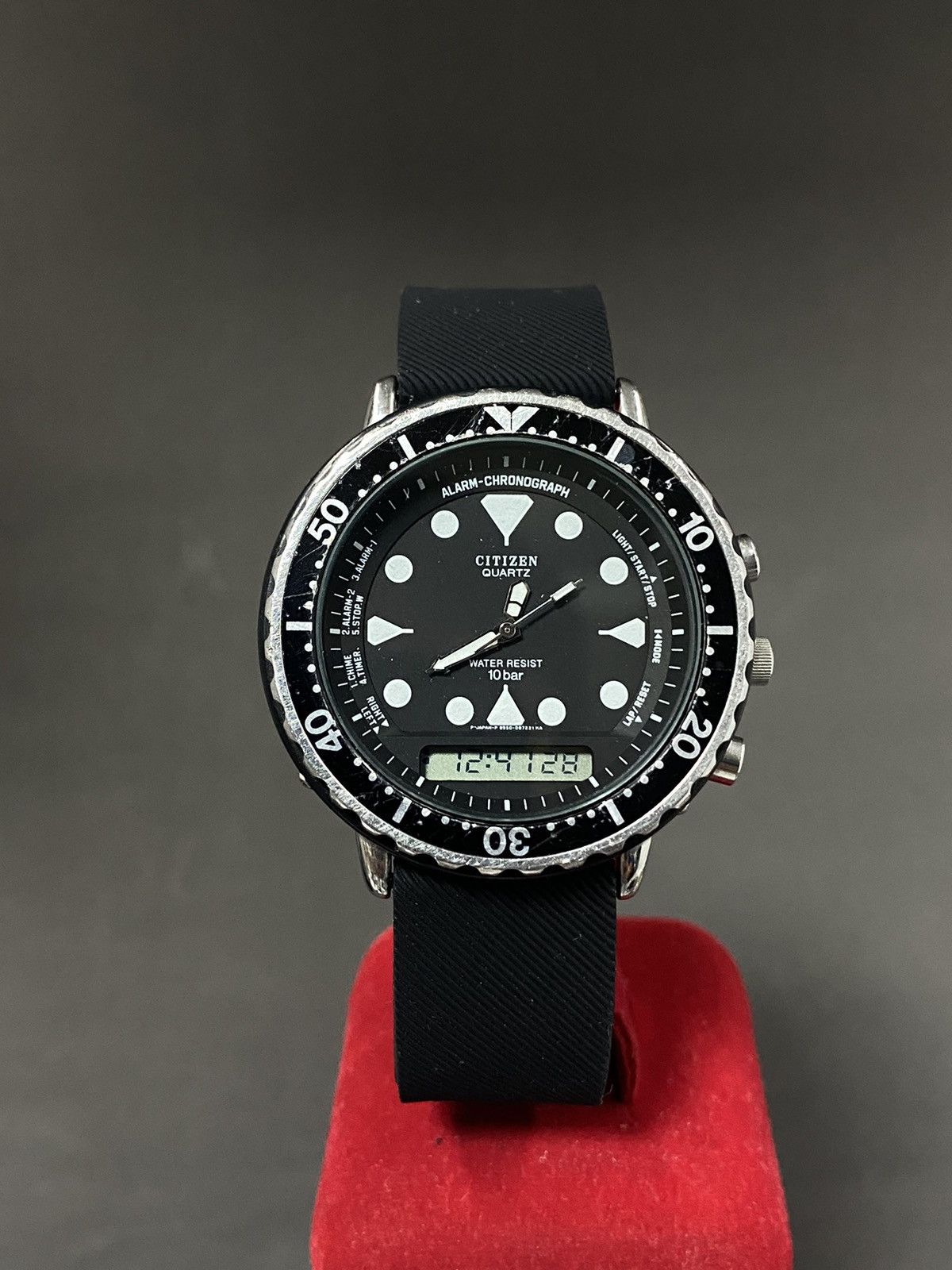 image of Citizen Diver Analog/digital Quartz Men’S Watch in White, Men's