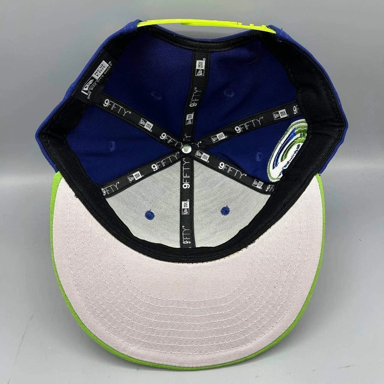New Era Hartford Whalers Hat Men Blue Green NHL Snap Back Cap New Size ONE SIZE - 3 Thumbnail