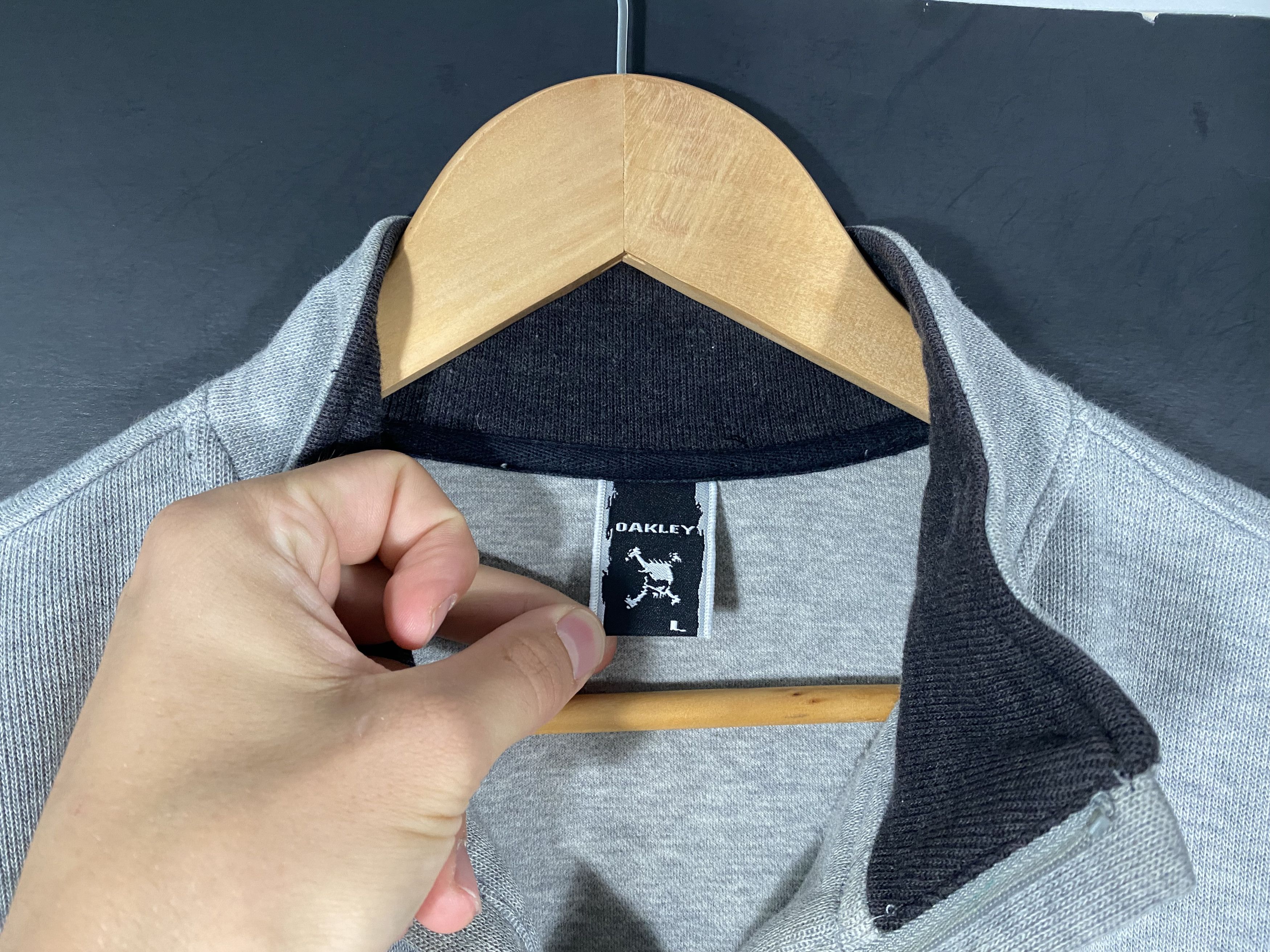 Oakley Y2K Oakley Scatter Skull Quarter Zip Sweater Gray Size US L / EU 52-54 / 3 - 5 Thumbnail