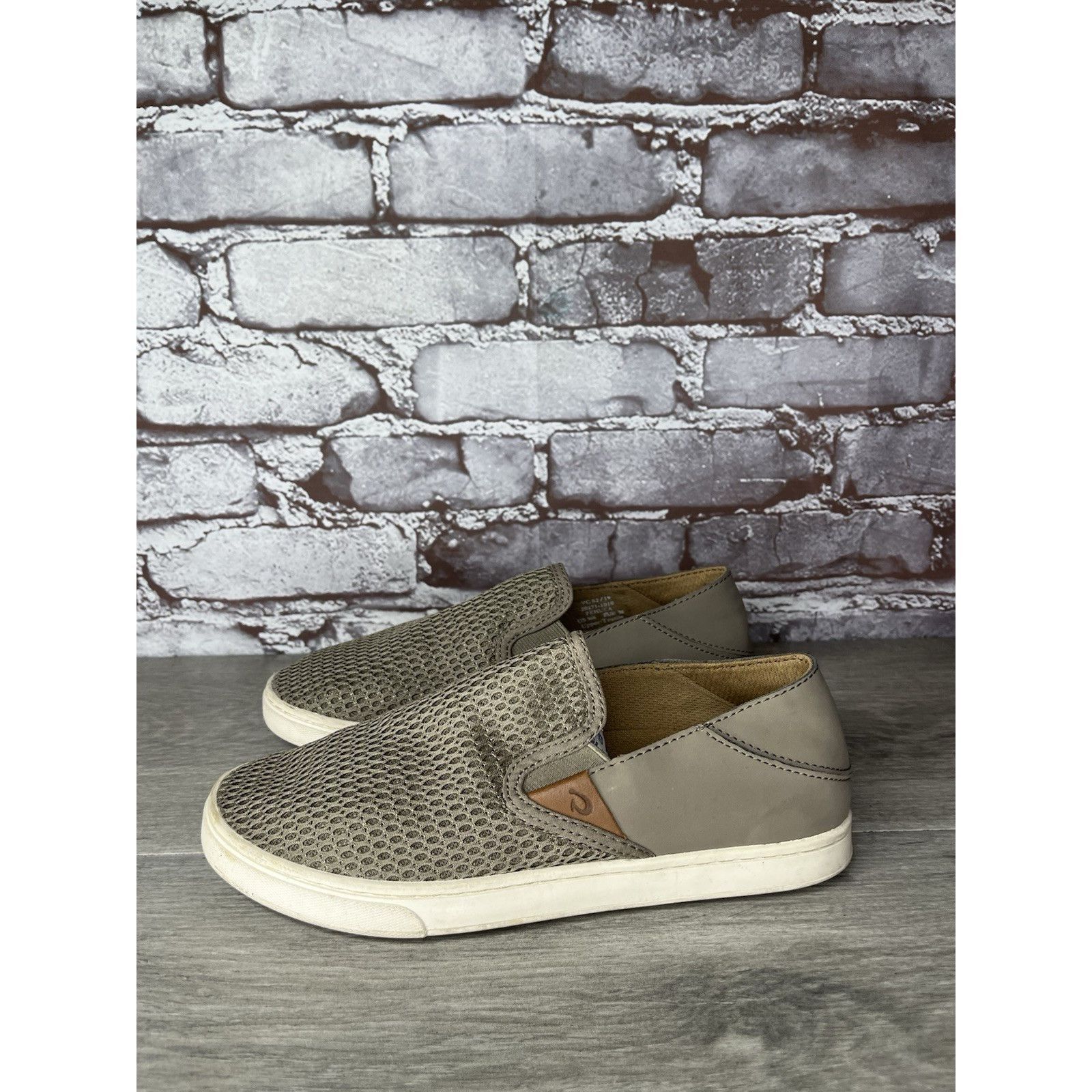 Olukai OluKai Pehuea Slip On Loafers Clay Brown Mesh Beach Shoes Wo Size US 6 / IT 36 - 2 Thumbnail