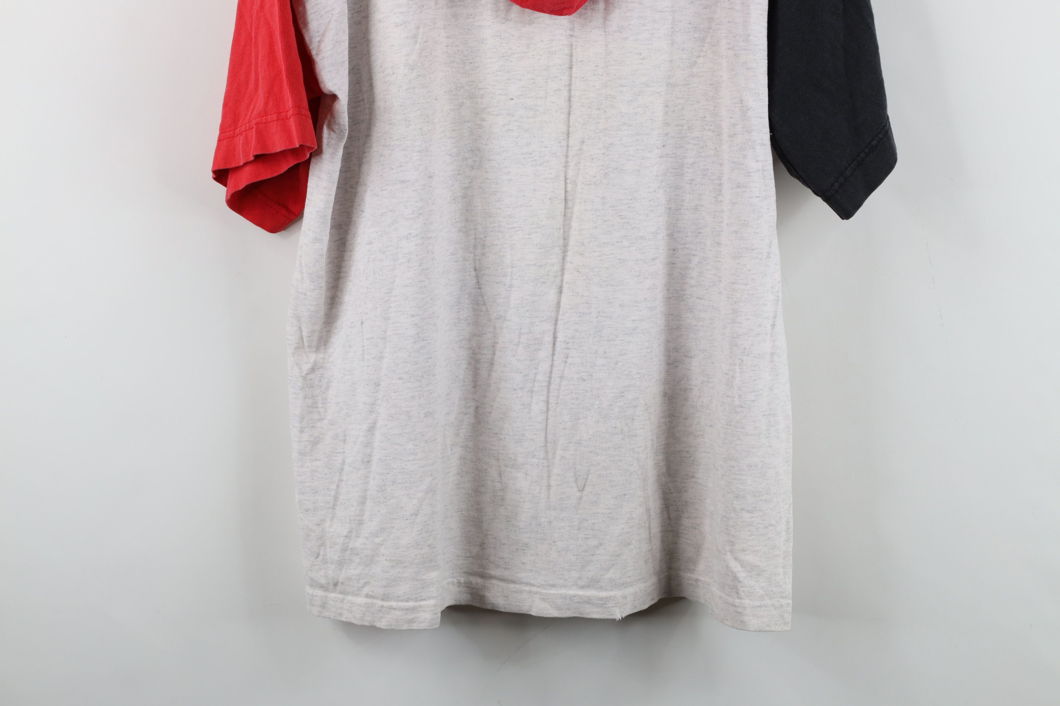 Vintage Vintage 90s Reds Baseball Short Sleeve Hooded T-Shirt USA Size US M / EU 48-50 / 2 - 17 Thumbnail