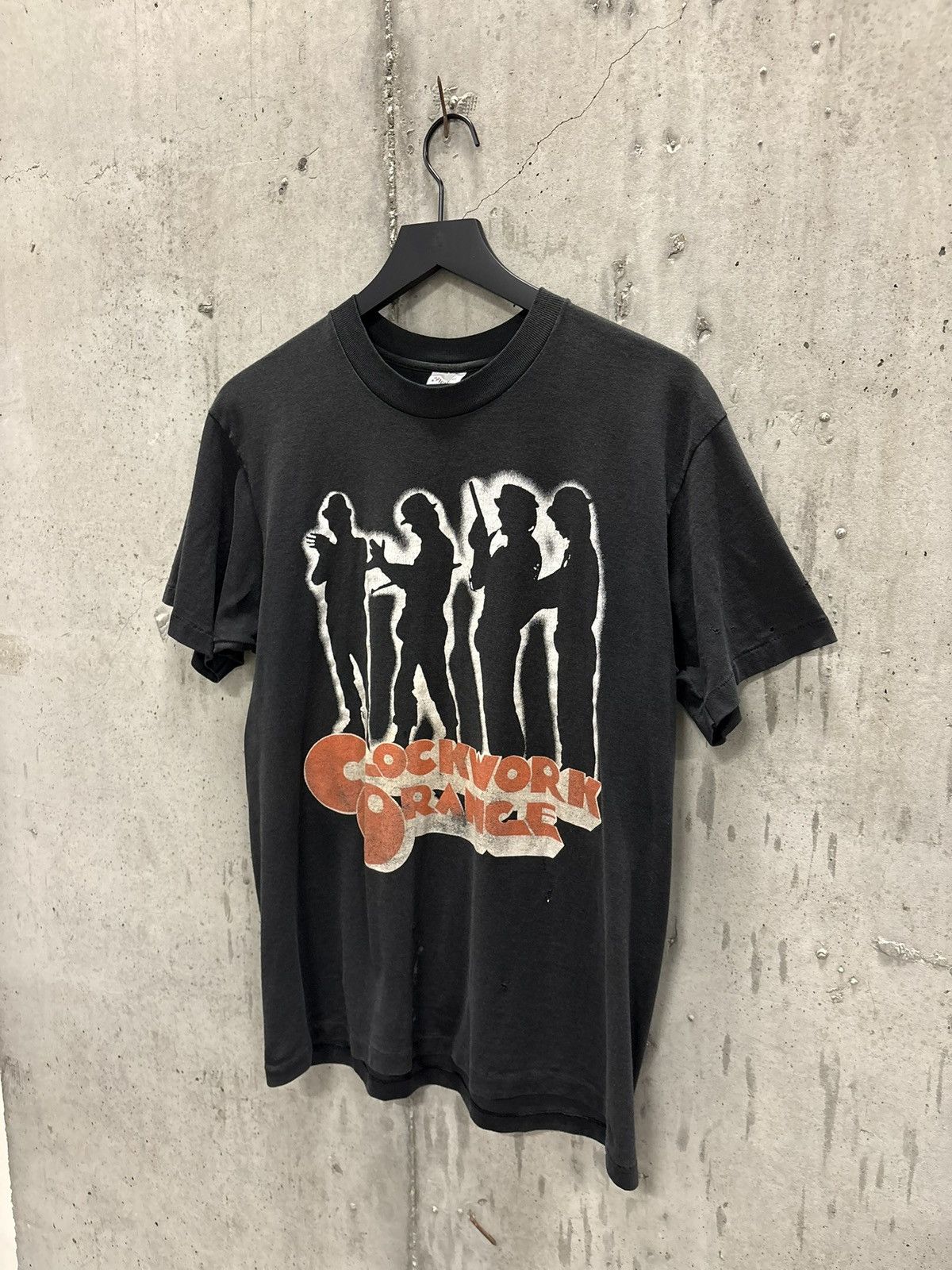 Vintage Vintage Clockwork Orange Shirt Faded Distress Thrash Grunge Size US L / EU 52-54 / 3 - 2 Thumbnail