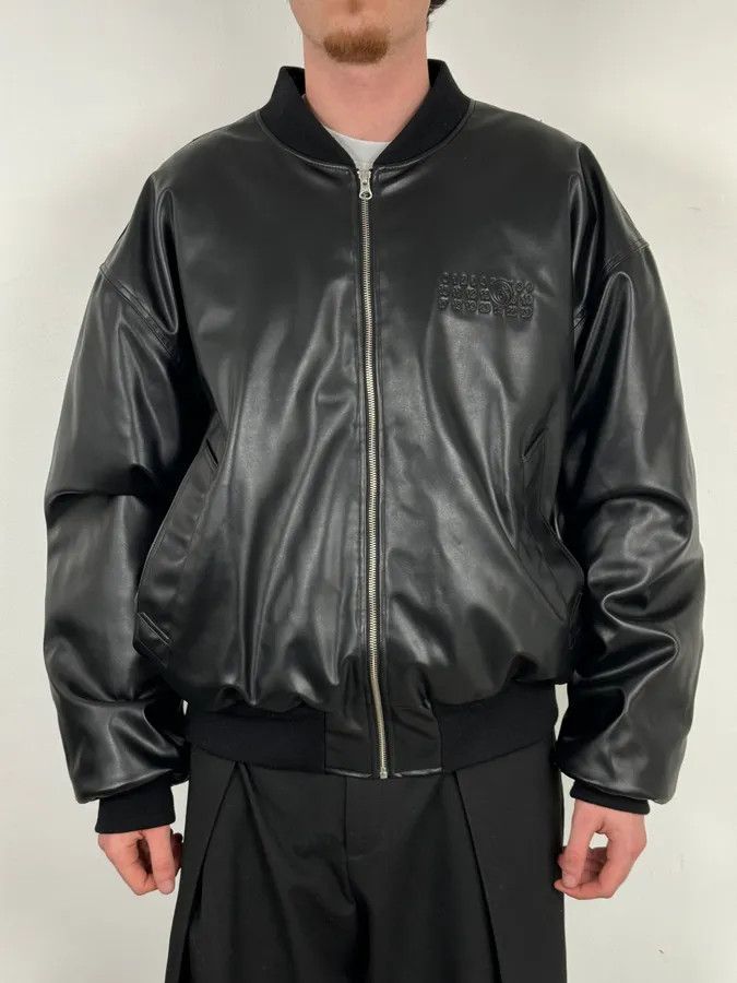 Maison Margiela FW2023 Maison Margiela Black Bomber Jacket Faux Leather Calendar Emboss Size XL Size US XL / EU 56 / 4 - 2 Thumbnail