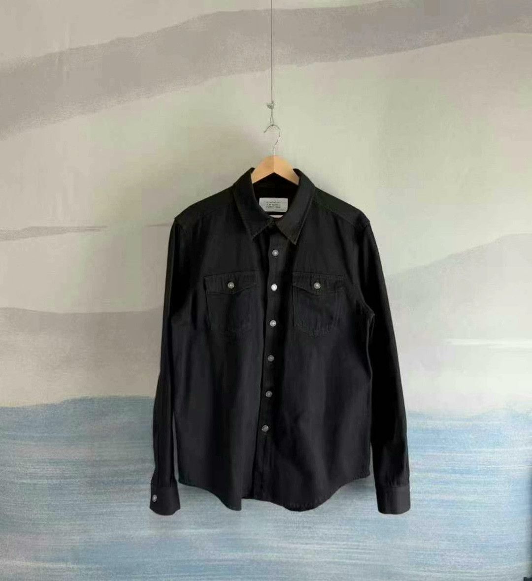 Givenchy givenchy black rainbow embroidered denim shirt Size US L / EU 52-54 / 3 - 1 Thumbnail