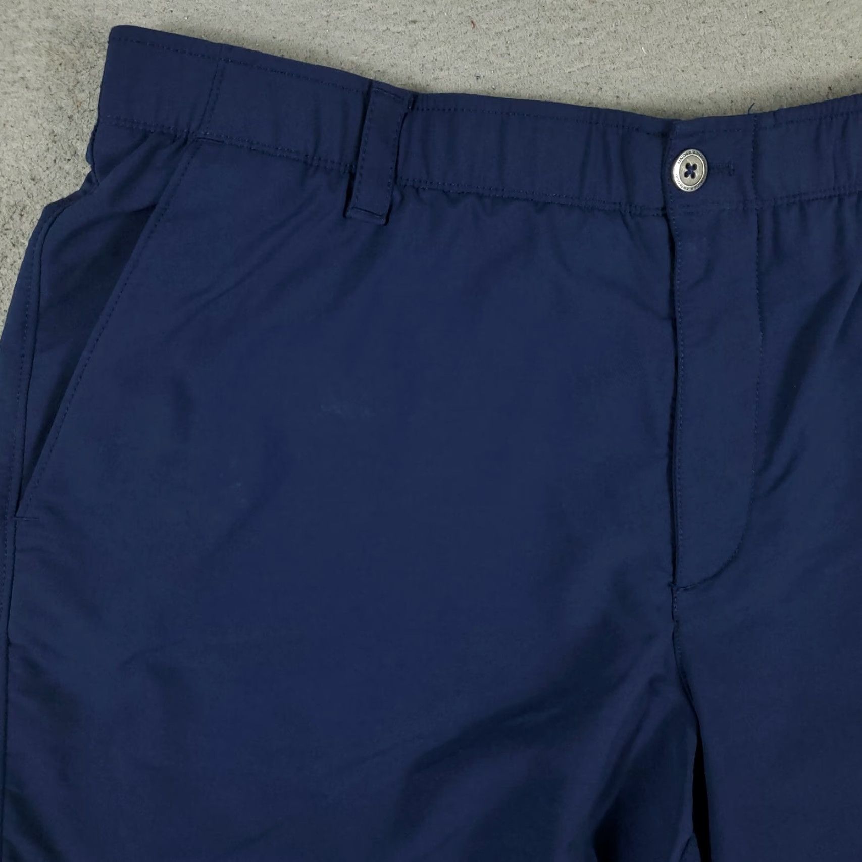Under Armour Under Armour Shorts Mens 42 Blue Chino Flat Front Casual Workwear Pants Slim Regular Pocket Logo 42in Modern Preppy Mens Size US 42 / EU 58 - 2 Thumbnail