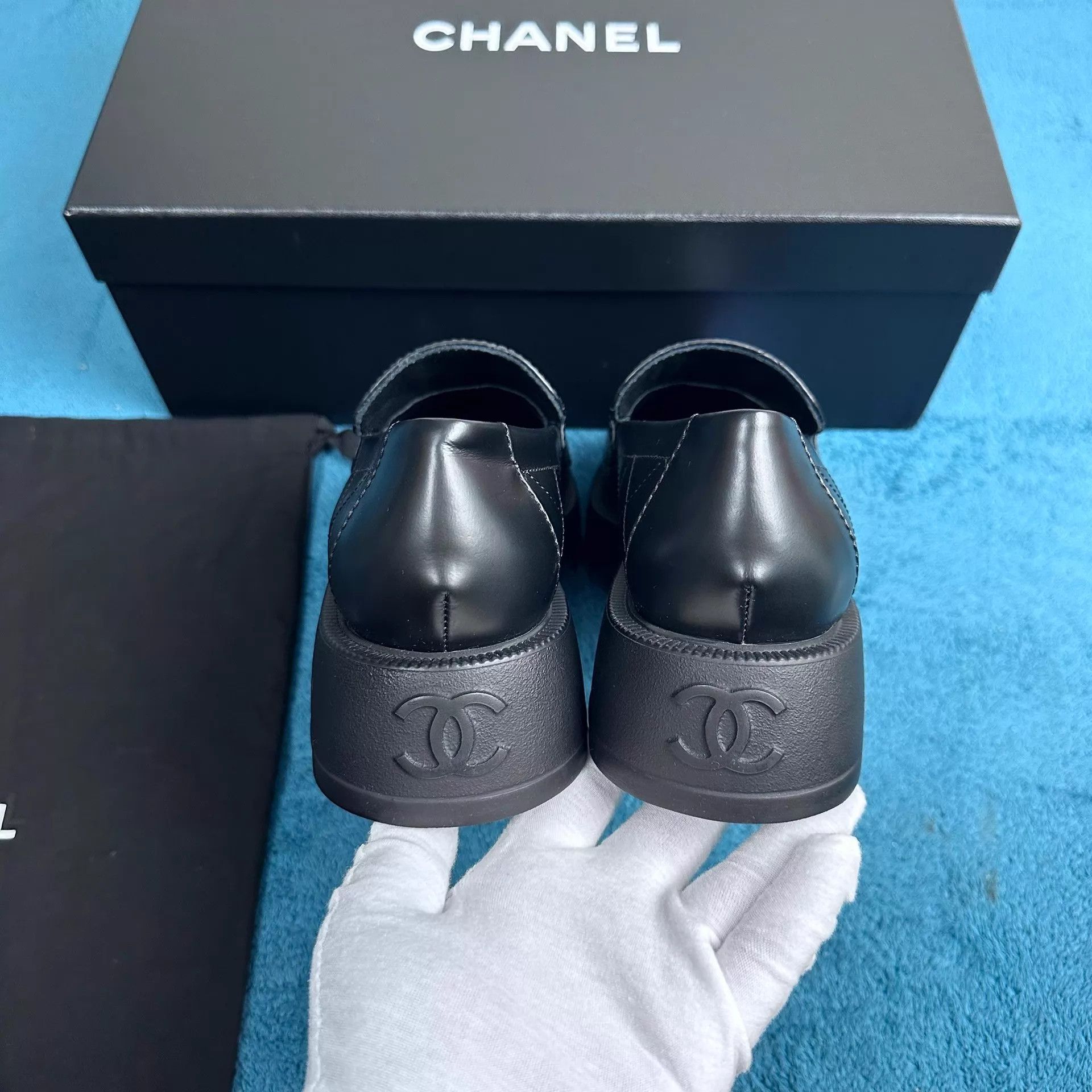 Chanel Chanel 25K Calfskin Platform Loafer Black 39 Size US 8.5 / IT 38.5 - 4 Thumbnail