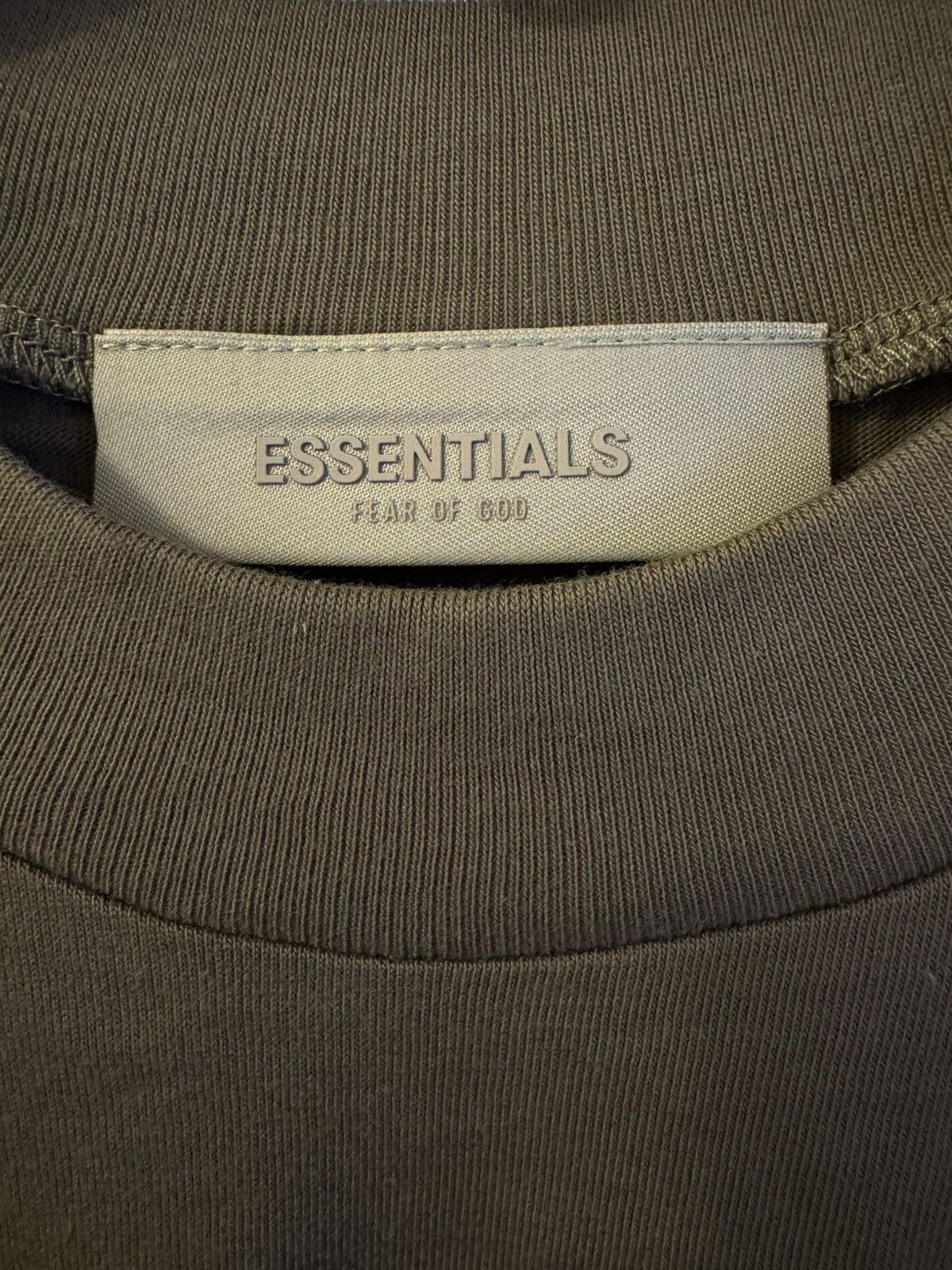 Fear of God Fear Of God Essentials Tee “Wood” FW22 Size Small Size US S / EU 44-46 / 1 - 4 Thumbnail