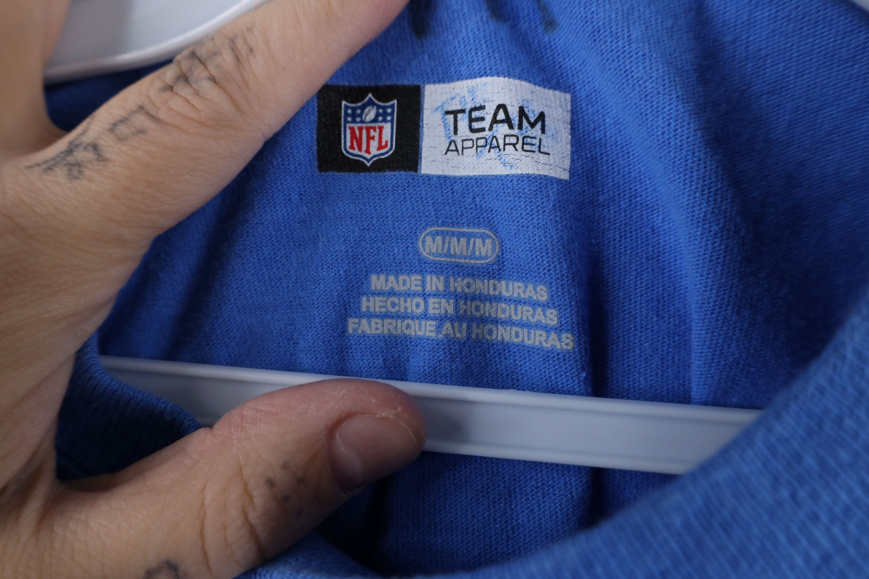 Vintage Vintage NFL Spell Out Detroit Lions Football T-Shirt Blue Size US M / EU 48-50 / 2 - 6 Thumbnail