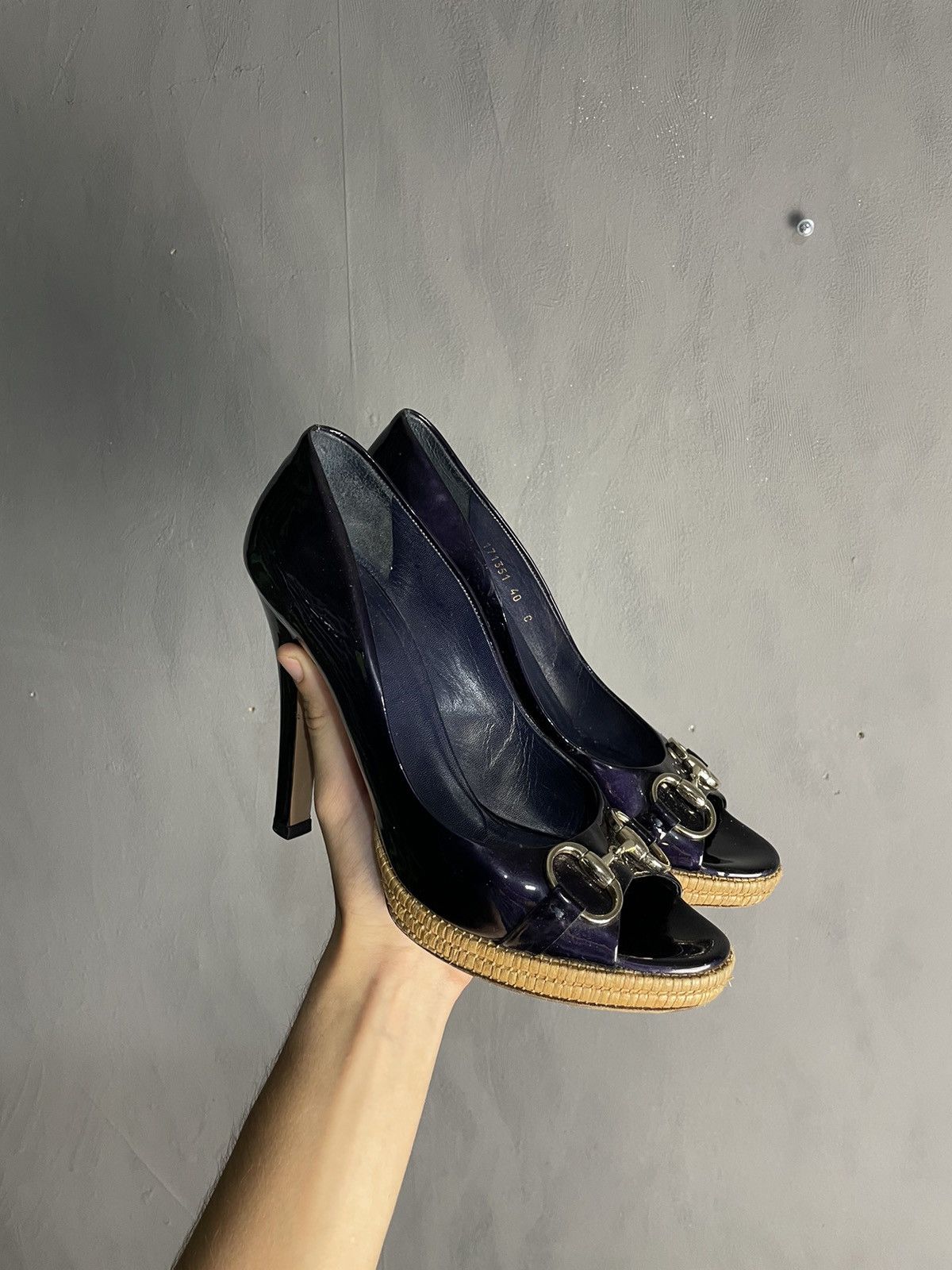 AUTHENTIC GUCCI HIGH HEELS