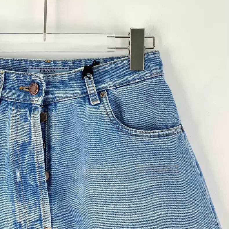 Prada Prada Blue washed triangle cotton casual denim shorts Size 25" / US 0 / IT 36 - 3 Thumbnail