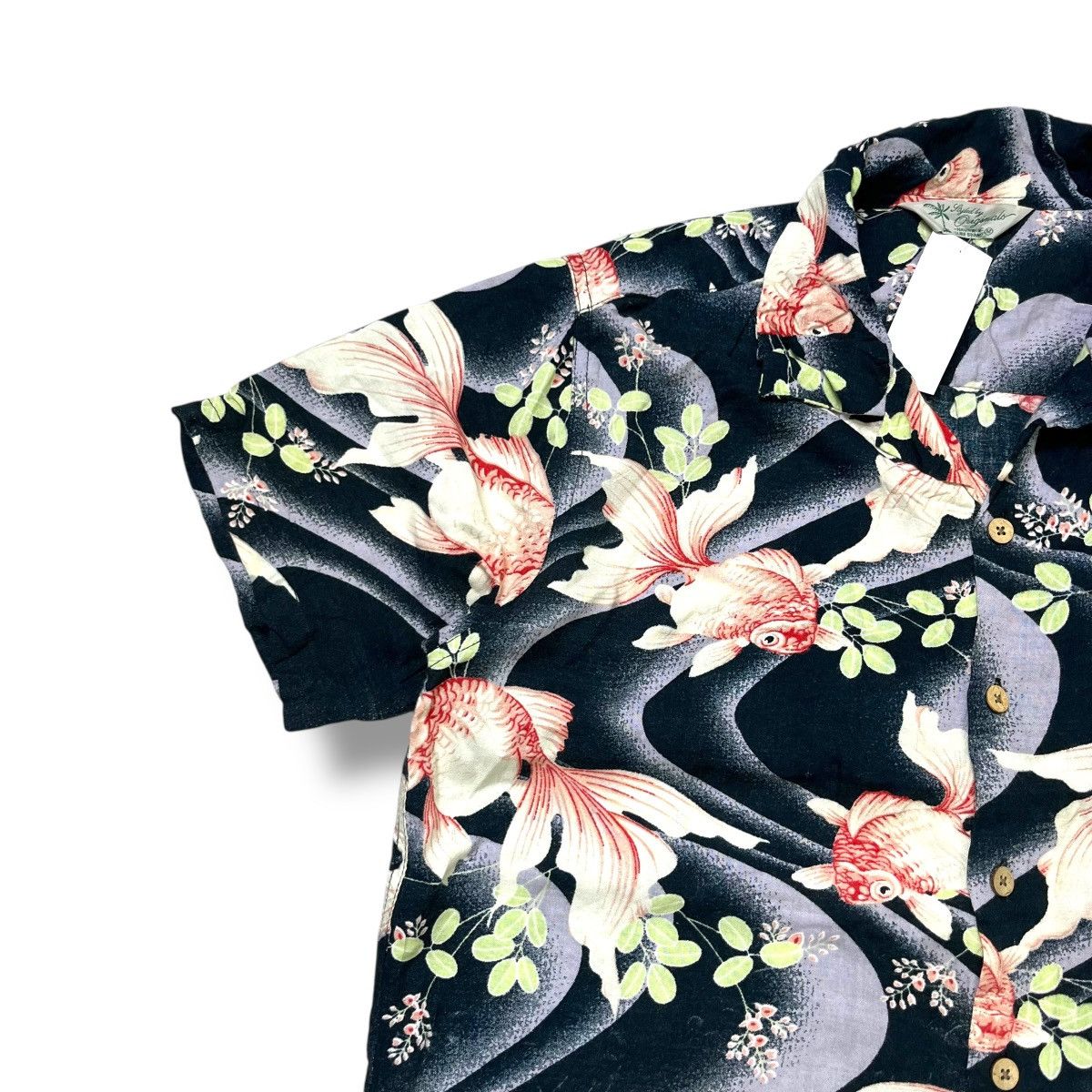 Other Rayon 100% Hawaiian shirt koi pattern loop collar Size US M / EU 48-50 / 2 - 4 Thumbnail