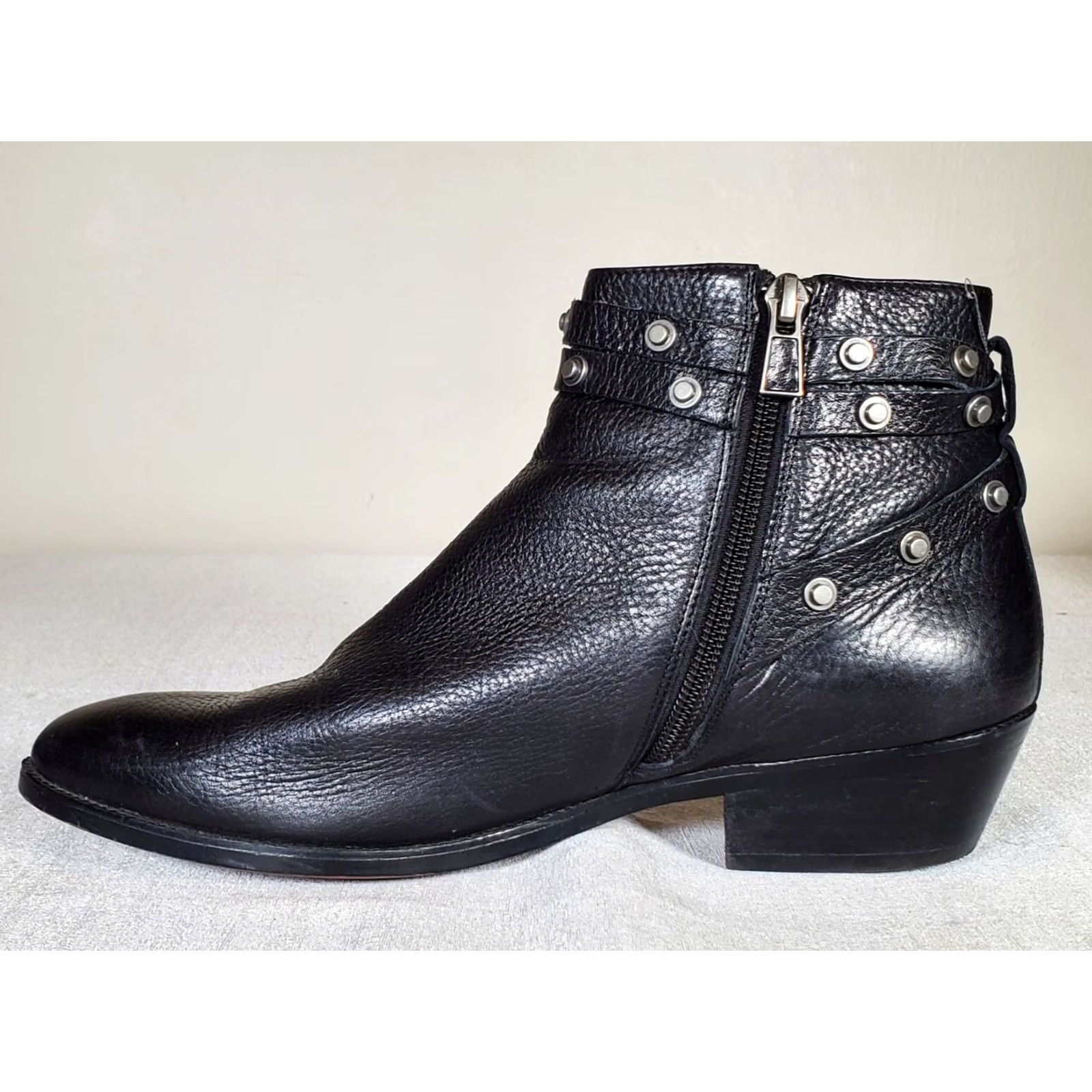 Vintage Halogen Lidia Black Leather Studded Moto Ankle Booties Side Zip Women's US 9 M Size US 9 / IT 39 - 3 Thumbnail
