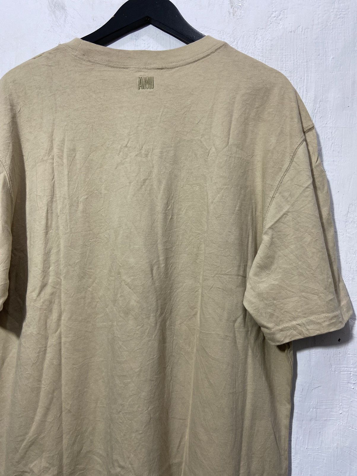 AMI Ami Paris De Coeur Embroidered Logo Tshirt Beige Size US L / EU 52-54 / 3 - 10 Thumbnail