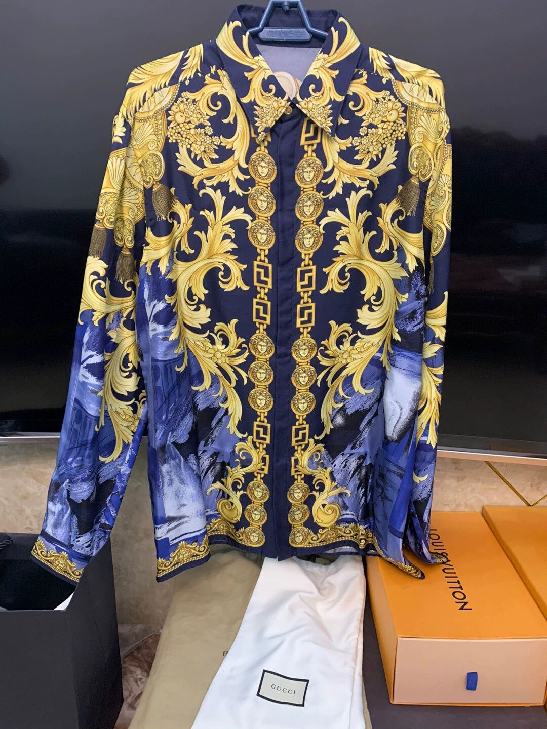 Versace Versace Men's Silk Baroque Classic Shirt Size US M / EU 48-50 / 2 - 1 Thumbnail