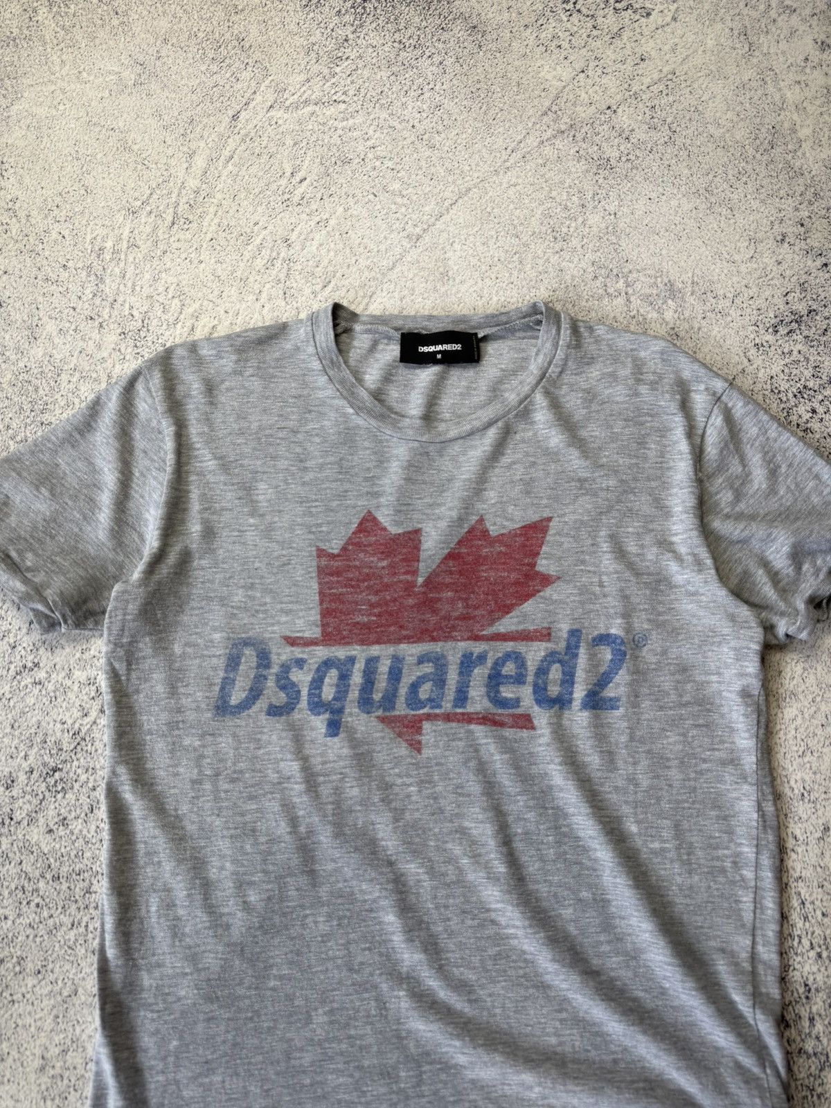 Dsquared2 Vintage Dsquared2 T Shirt Y2K Style Rare Japanese Luxury Size US M / EU 48-50 / 2 - 6 Thumbnail