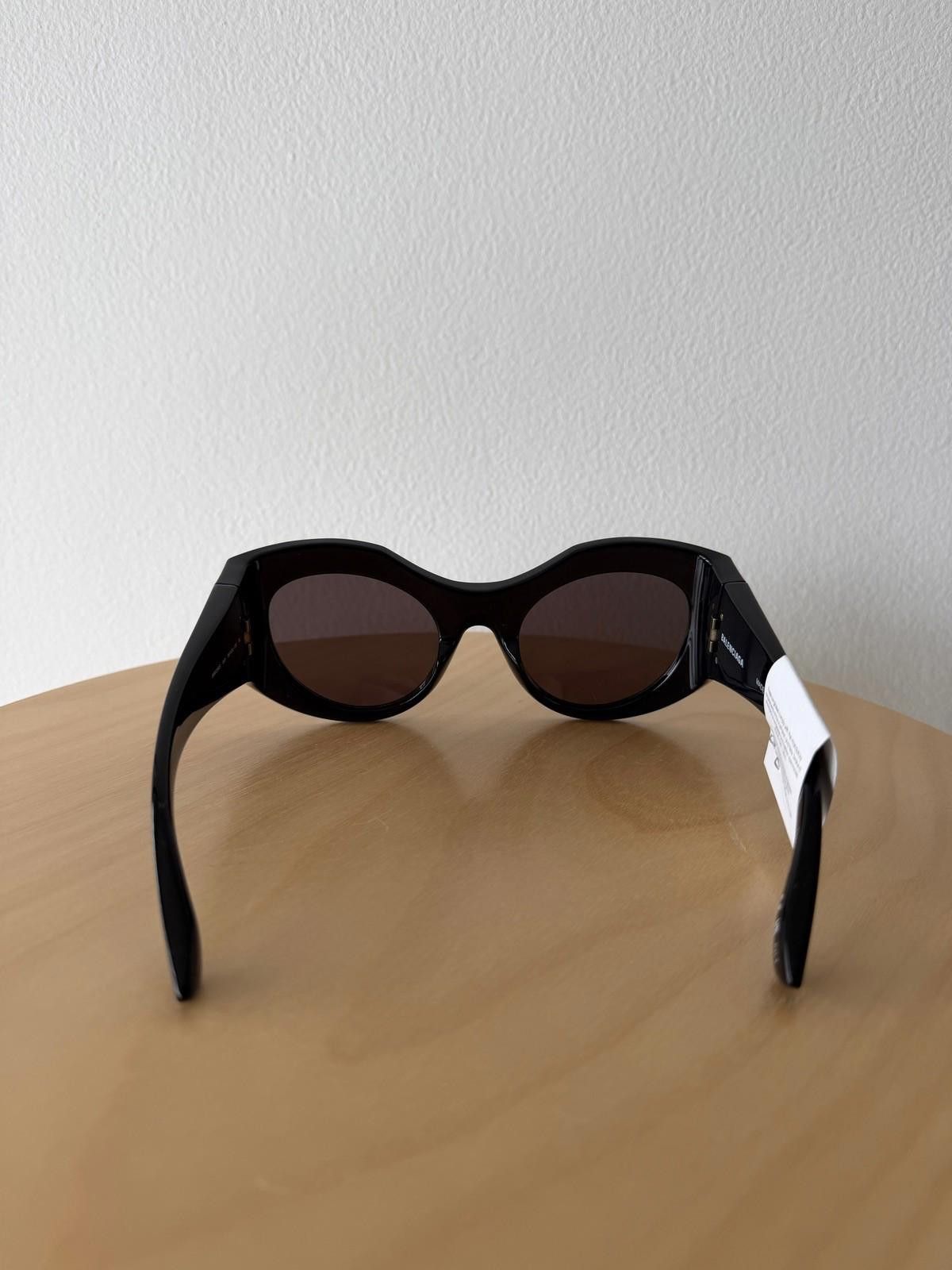 Balenciaga New Balenciaga sunglasses womens BB0256s 001 black rrp $920 Size ONE SIZE - 6 Thumbnail