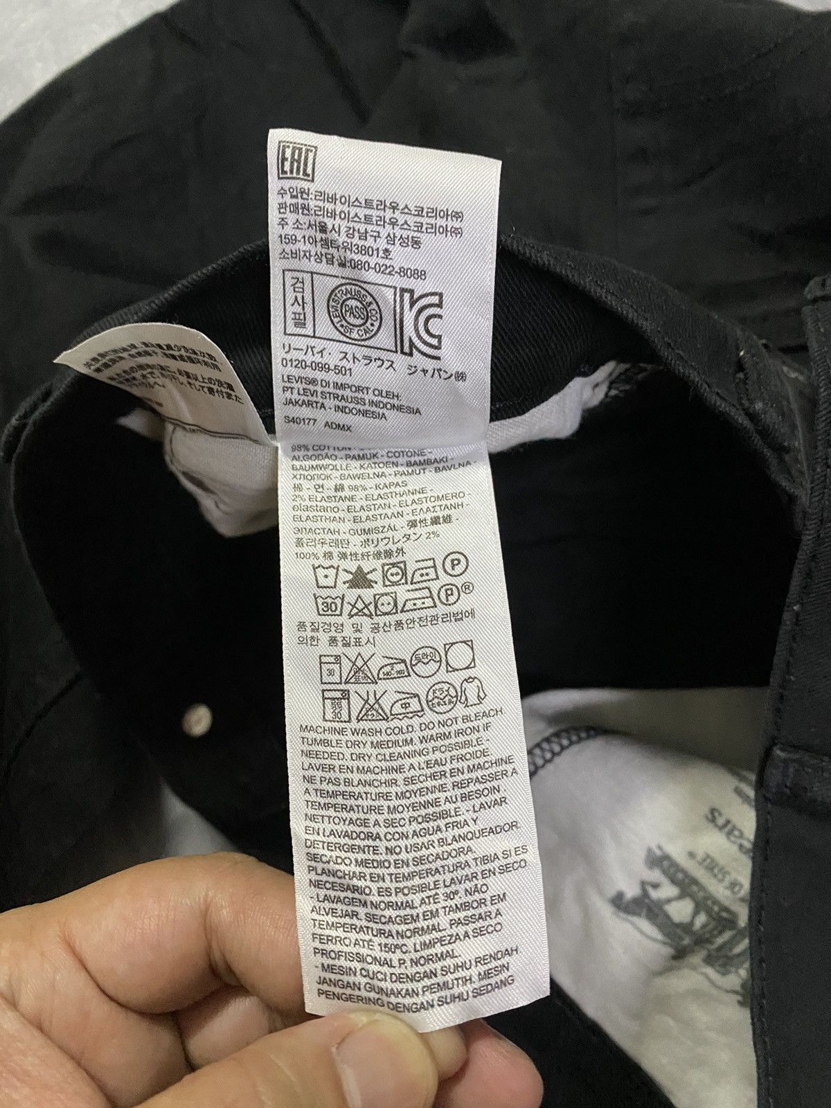 Levi's Black Levi's 541 Slim Fit jeans Size US 41 - 23 Thumbnail